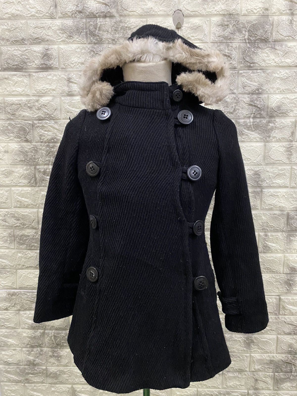Burberry Burberry London Fur Hoodies Size XS / US 0-2 / IT 36-38 - 5 Thumbnail