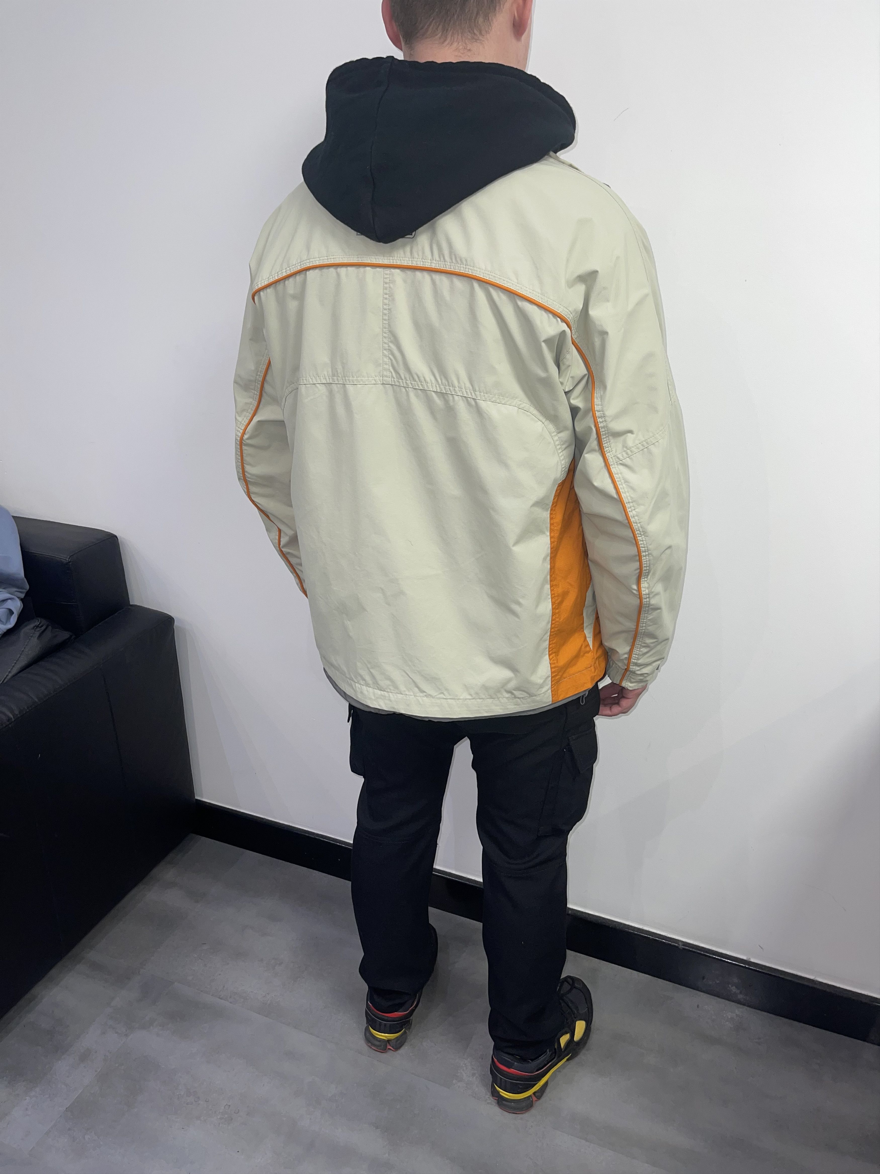 Nike ACG Vintage Nike ACG Storm-Clad Beige Technical Ski Jacket Size US L / EU 52-54 / 3 - 9 Thumbnail