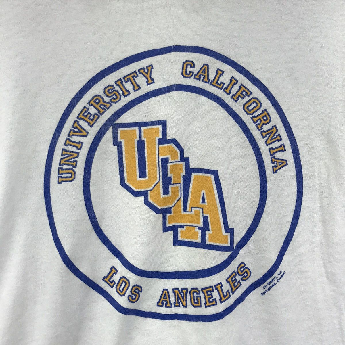 Vintage Vintage 90s UCLA UNIVERSITY CALIFORNIA Bruins White T shirt Size US L / EU 52-54 / 3 - 3 Thumbnail