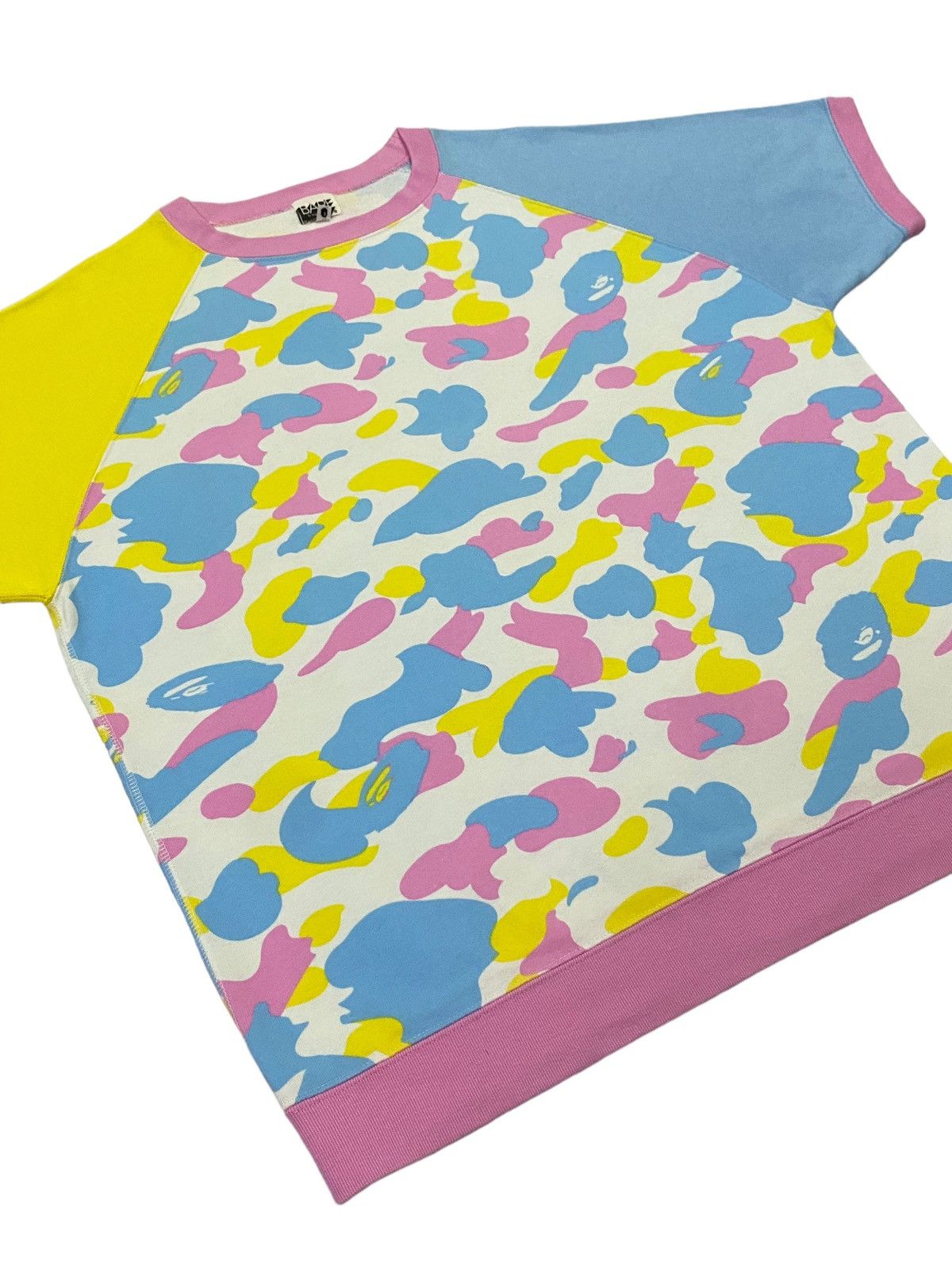Bape × Nigo Bape Candy Camo Short Sleeve Sweatshirt Size US M / EU 48-50 / 2 - 20 Thumbnail