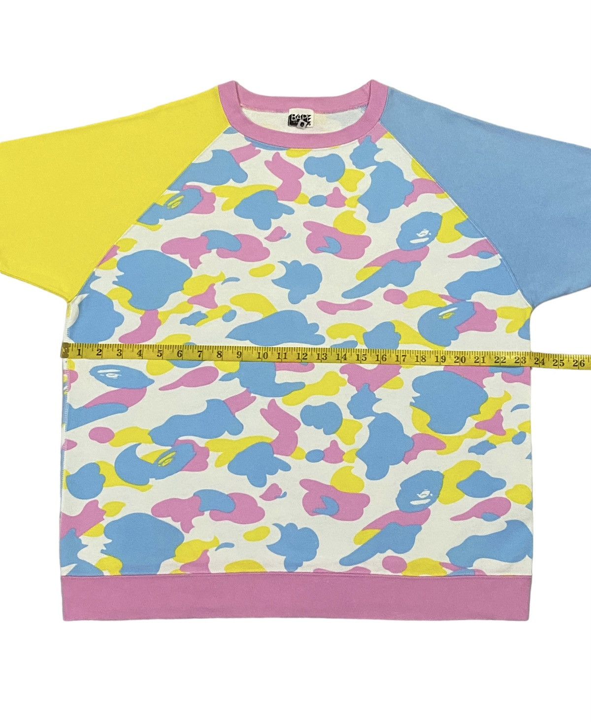 Bape × Nigo Bape Candy Camo Short Sleeve Sweatshirt Size US M / EU 48-50 / 2 - 4 Thumbnail