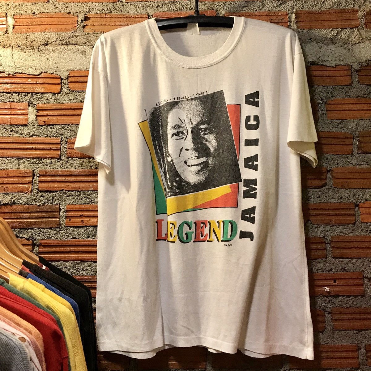 Bob Marley Bob Marley Reggae Legend Rasta Tee Size US XL / EU 56 / 4 - 1 Thumbnail