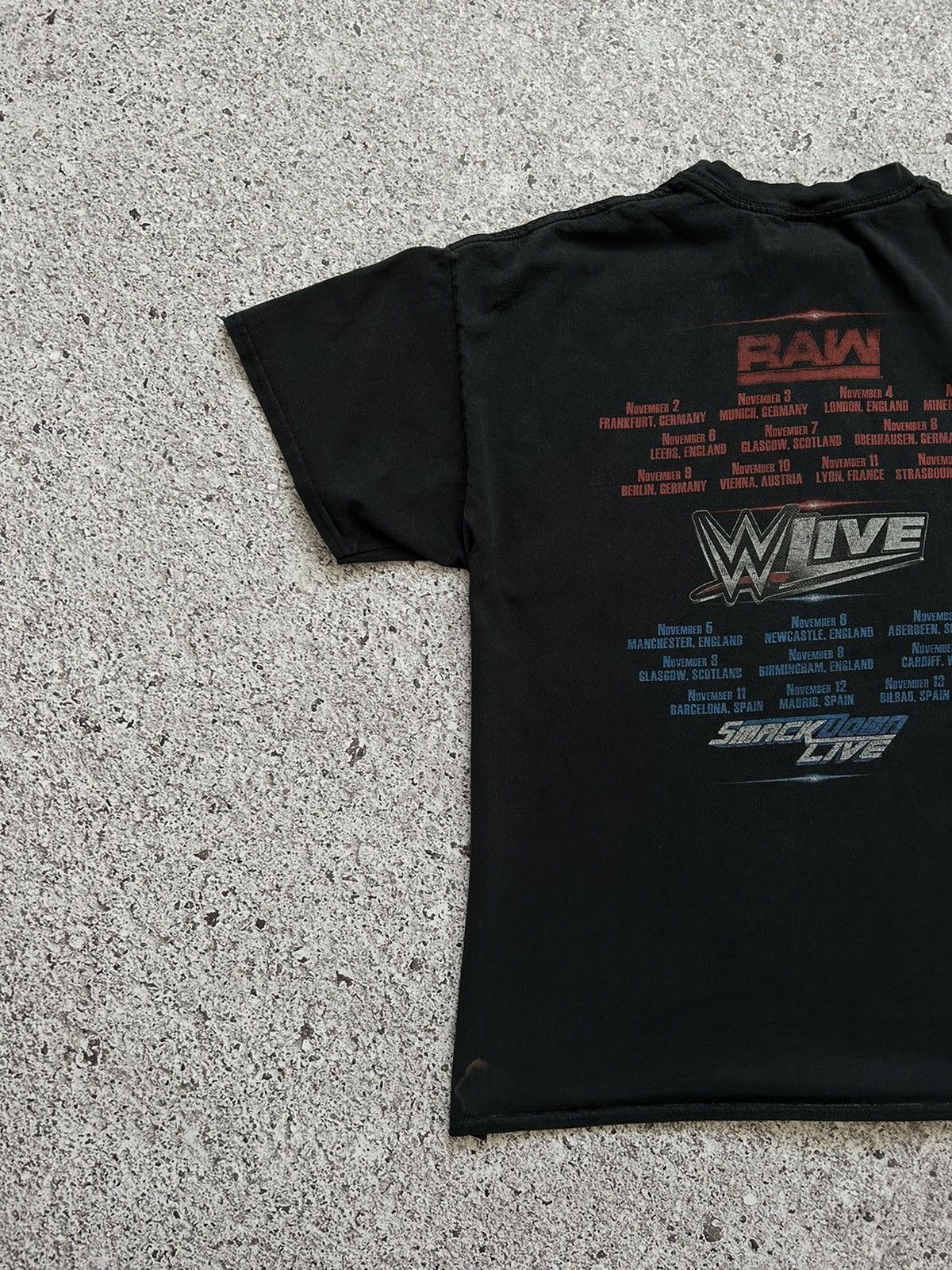 Vintage × WWE × WWF Vintage 2016 WWE WRESTLEMANIA SMACK DOWN LIVE WLIVE T-Shirt Size US XL / EU 56 / 4 - 5 Thumbnail