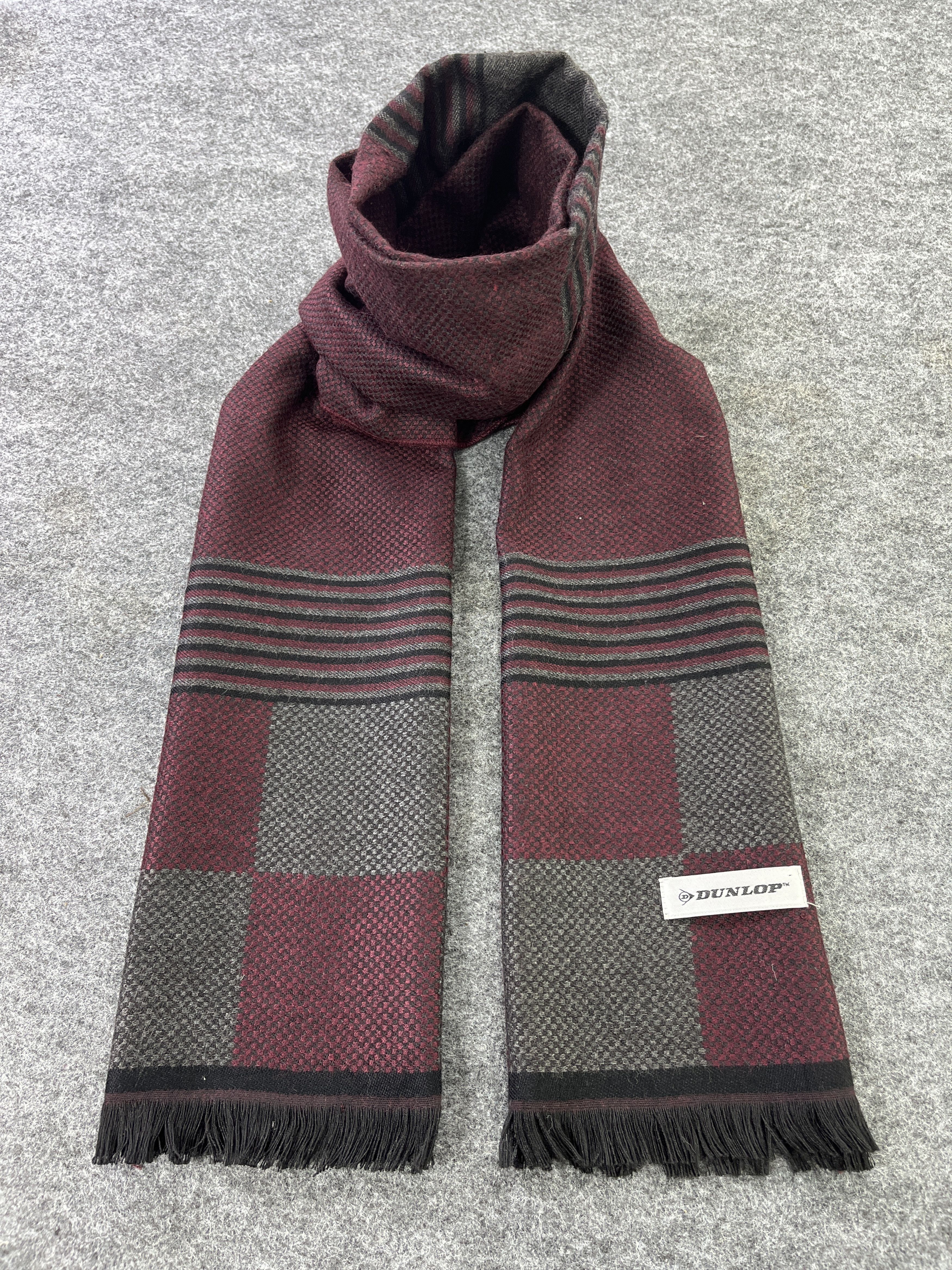 Dunlop × Vintage Dunlop Scarf / Muffler / Neckwear T643 Size ONE SIZE - 1 Thumbnail