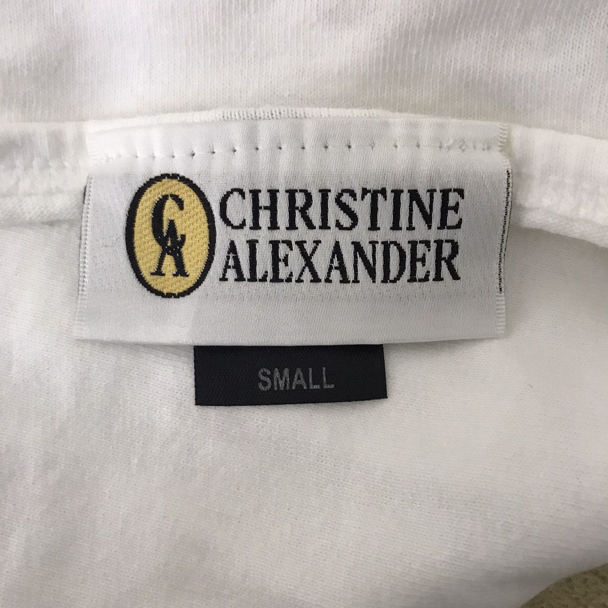 Vintage CHRISTINE ALEXANDER Hana Dolphin Bling Bling White T shirt Size US S / EU 44-46 / 1 - 4 Thumbnail