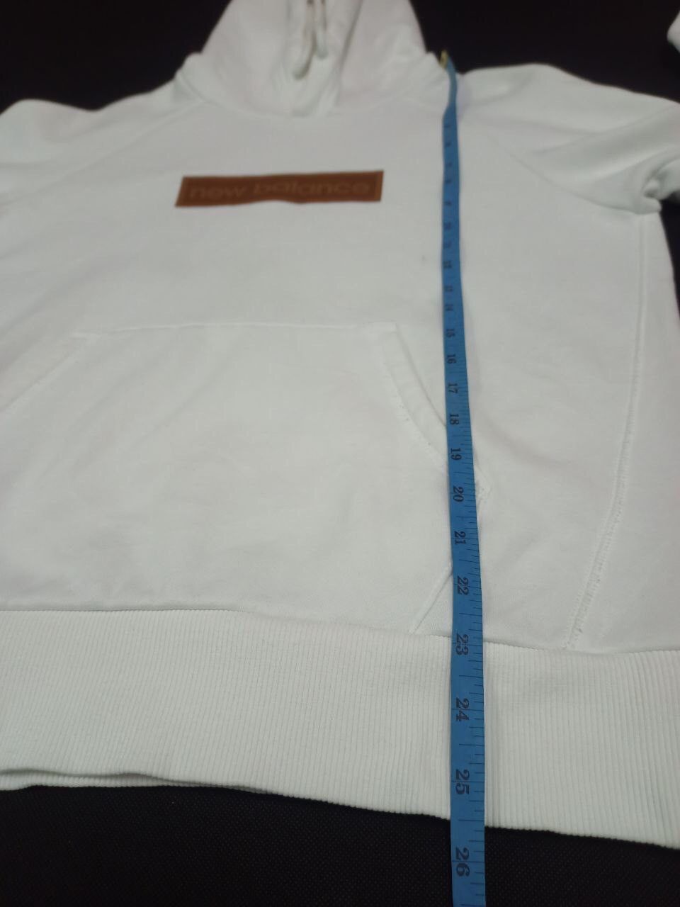 New Balance New Balance Box Logo Hoodie Size US M / EU 48-50 / 2 - 13 Thumbnail