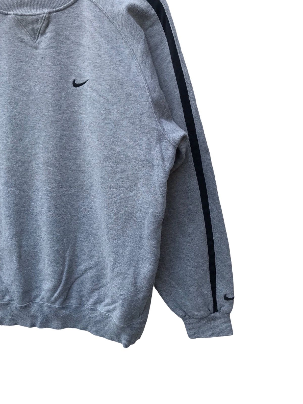 Nike Nike Swoosh Logo Streetwear Sweatshirt Size US M / EU 48-50 / 2 - 3 Thumbnail