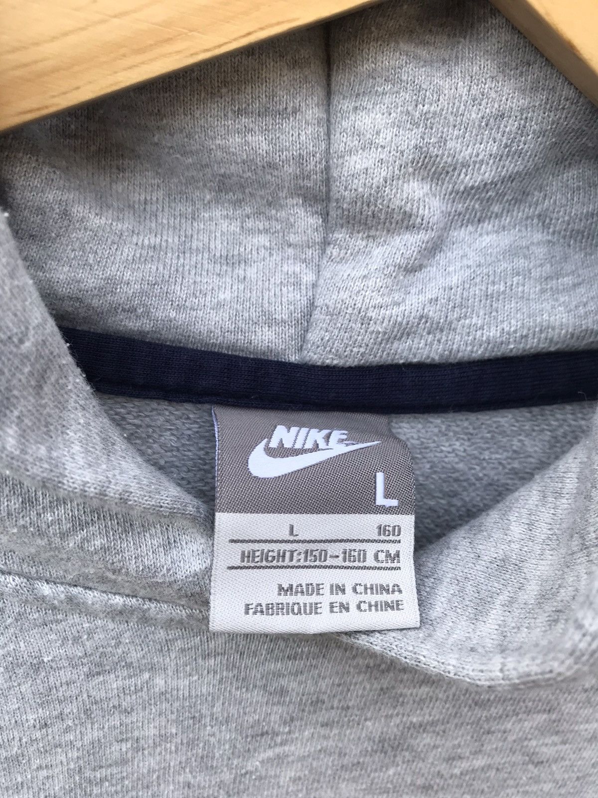 Nike Nike Track & Field Sportwear Sweater Hoodie Size US S / EU 44-46 / 1 - 2 Thumbnail