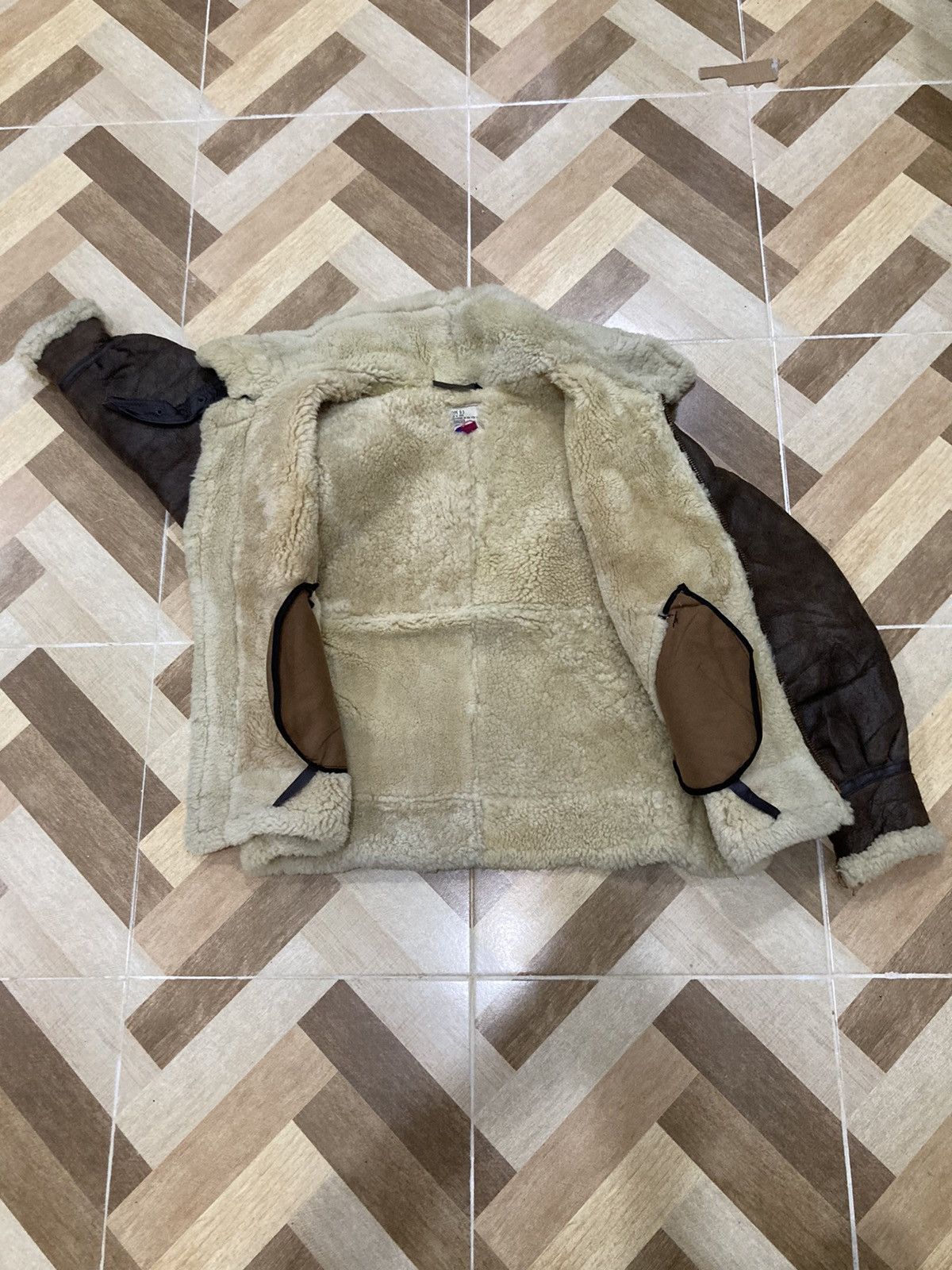 Other Distressed Type B 3 Orchard Motorcycle Sheepskin Jacket Size US M / EU 48-50 / 2 - 6 Thumbnail