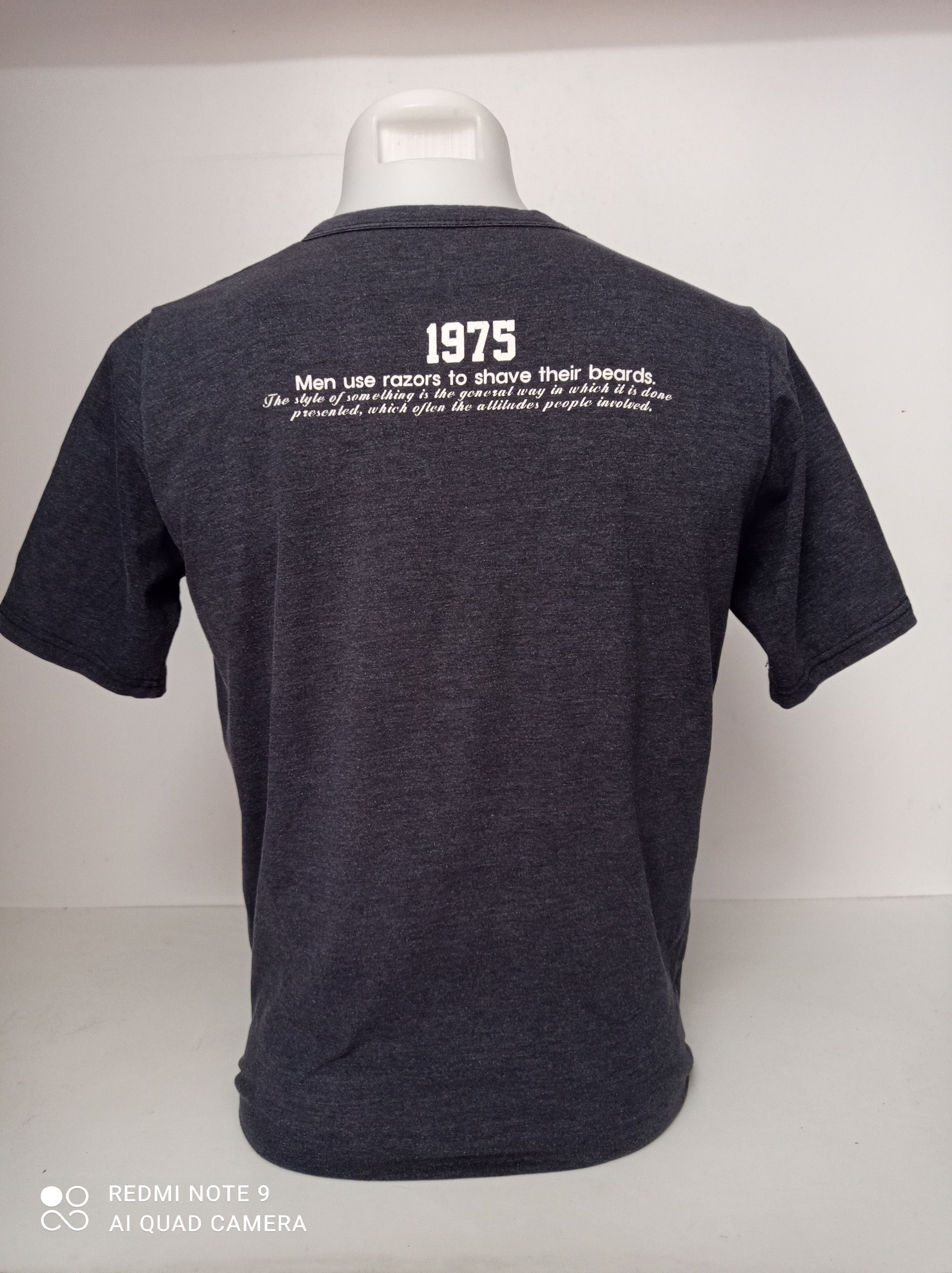 Japanese Brand Maroo "distinctive way of life "X vokswagen tees Size US L / EU 52-54 / 3 - 2 Thumbnail