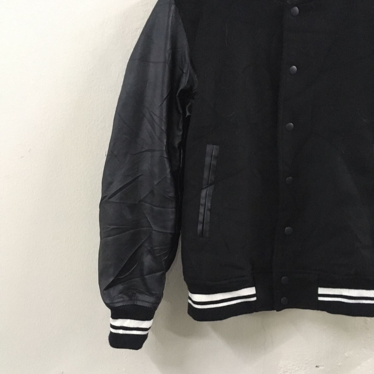 Japanese Brand GU Black hand leather Varsity Jacket Size US M / EU 48-50 / 2 - 3 Thumbnail