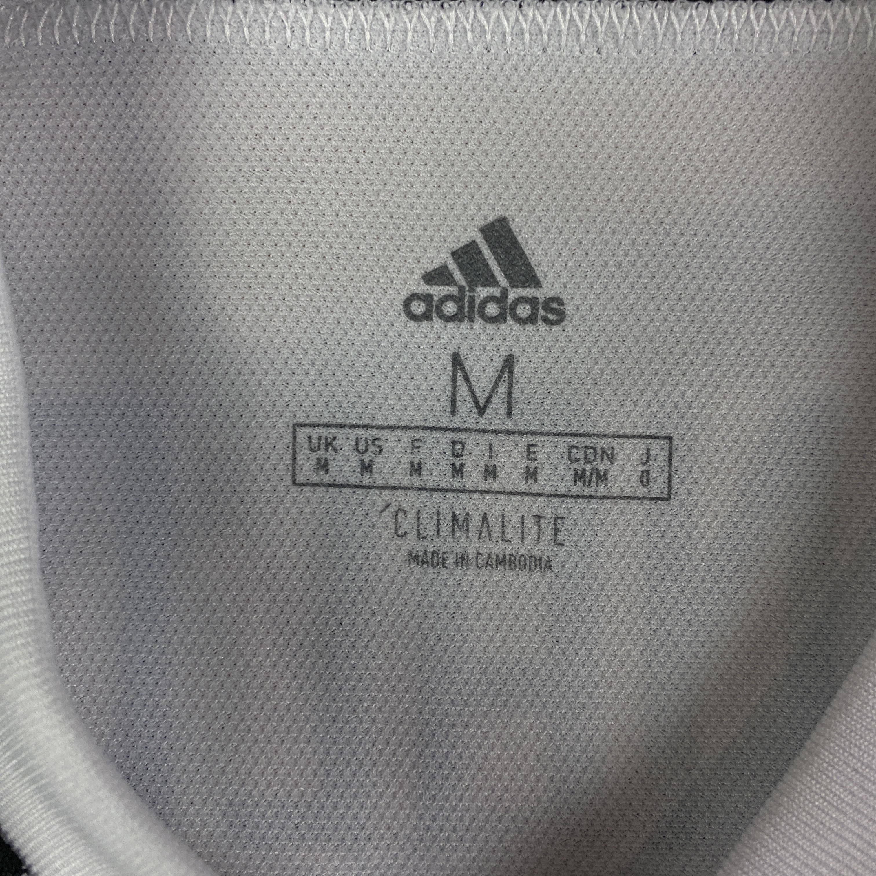 Adidas Football Jersey T-Shirt Adidas Juventus #7 Ronaldo Size M Size US M / EU 48-50 / 2 - 8 Thumbnail