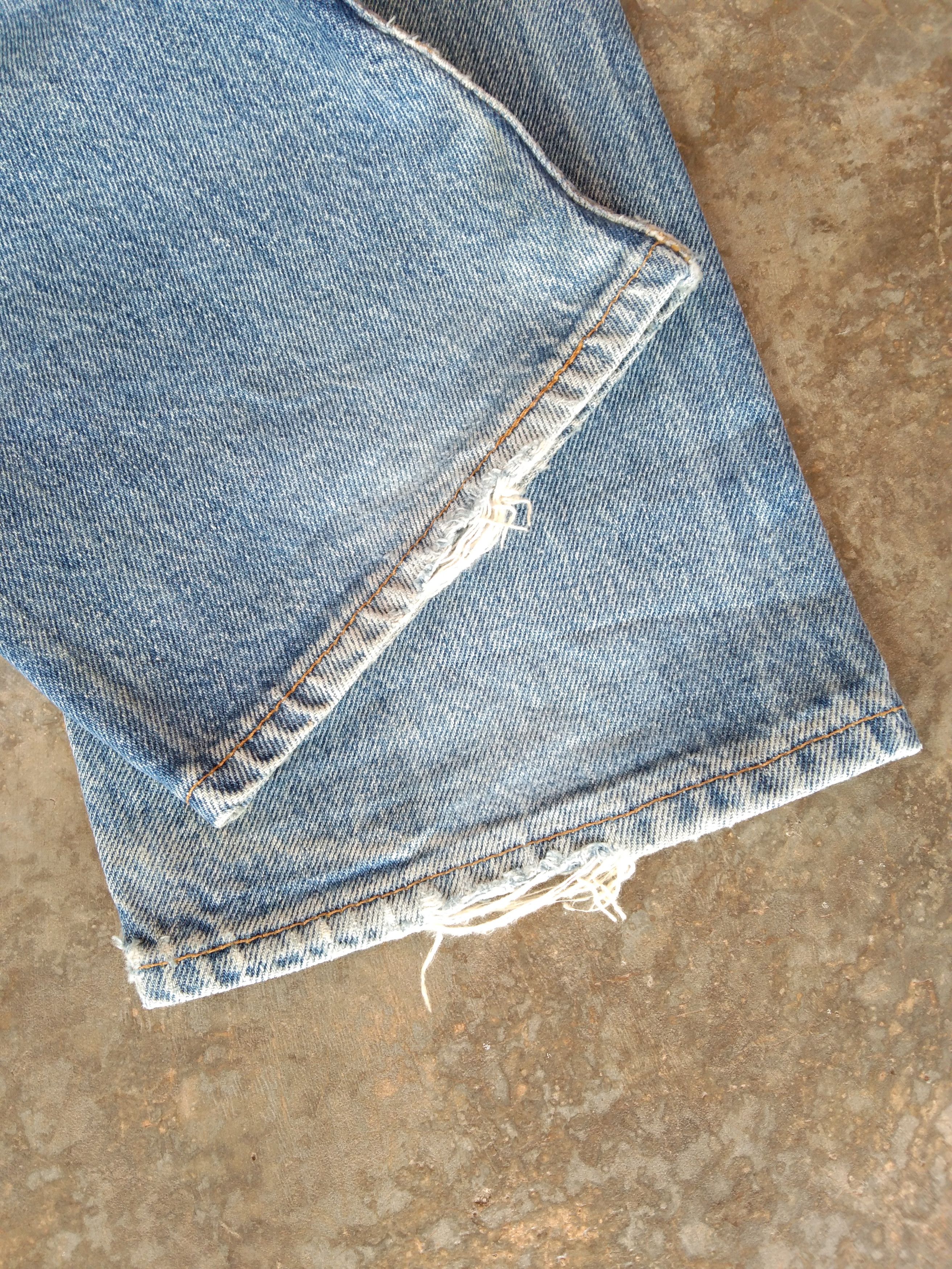 Levi's 90s Vintage Levi's 501 Made In USA Distressed Jeans 27x29.5 Size US 27 - 3 Thumbnail