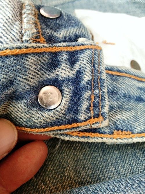 Levi's 90s Vintage Levi's 501 Made In USA Distressed Jeans 27x29.5 Size US 27 - 8 Thumbnail