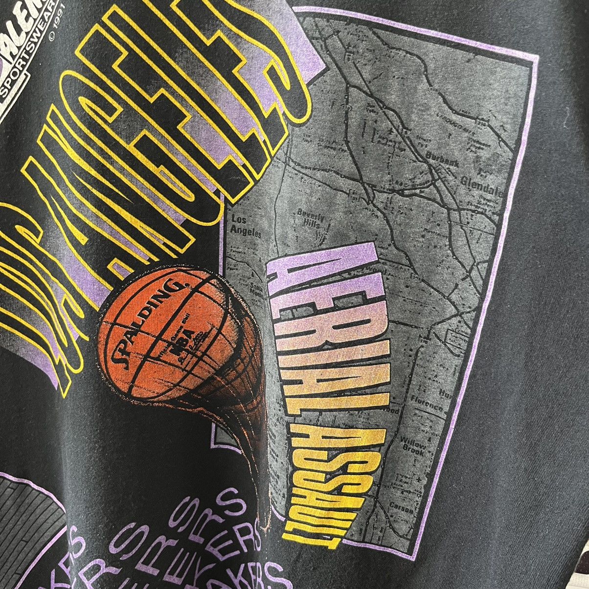 NBA VINTAGE 1991 SALEM ALL OVER LAKERS AERIAL ASSAULT TEE SHIRT Size US XL / EU 56 / 4 - 11 Thumbnail