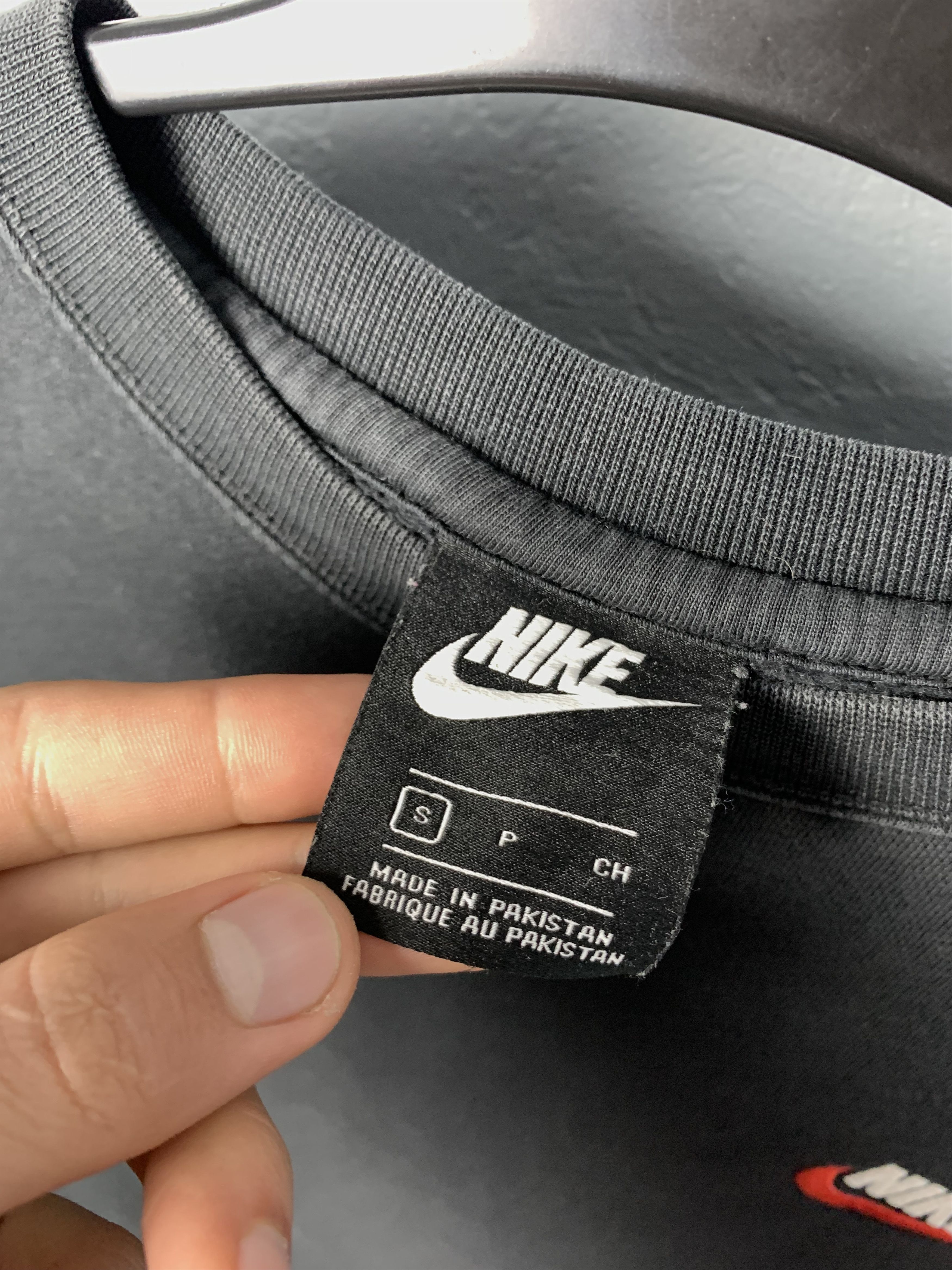 Nike × Vintage Nike Vintage Faded Mens Sweatshirt Y2K Swoosh Size US S / EU 44-46 / 1 - 4 Thumbnail