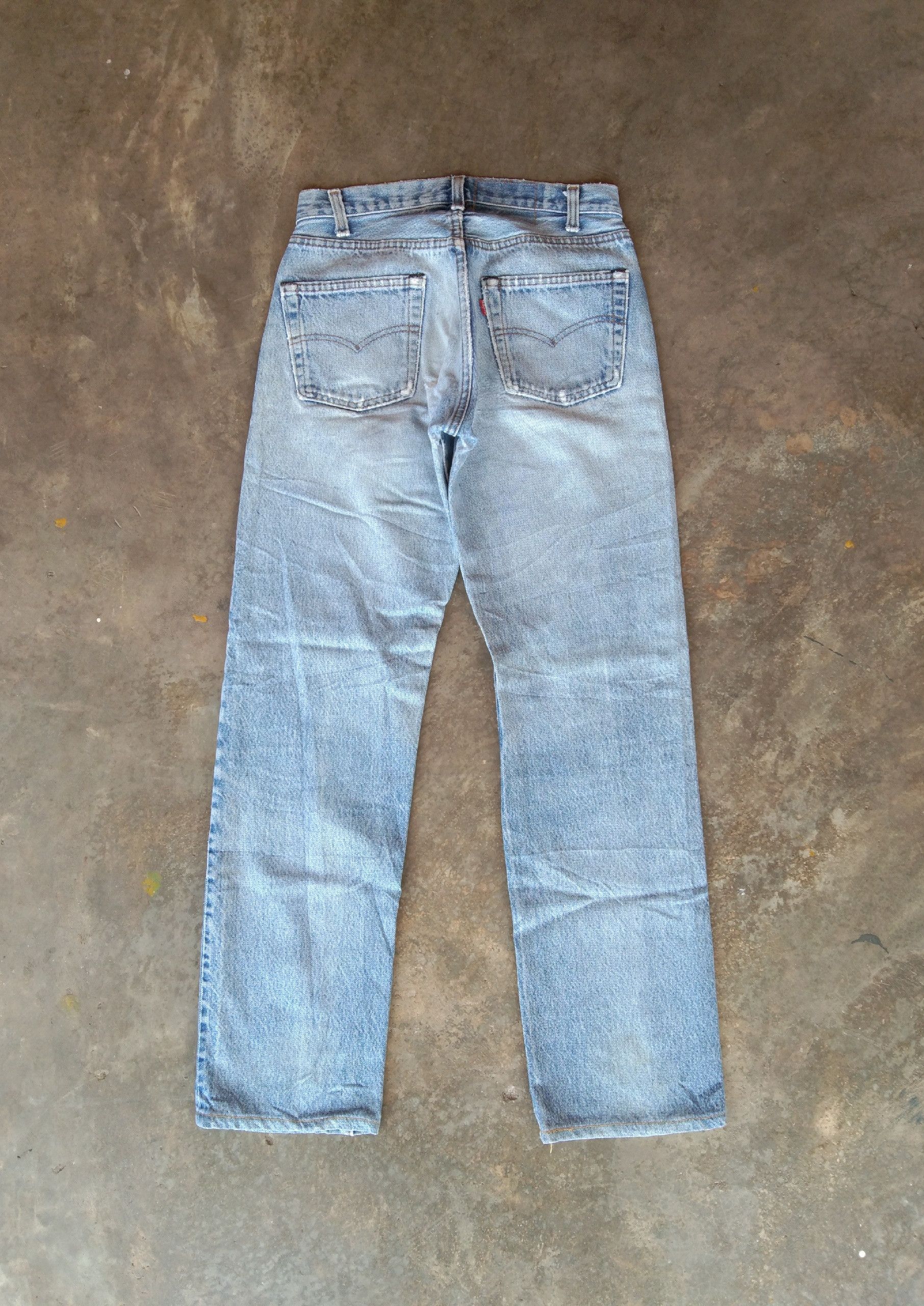 Levi's 80s Vintage Levi's 501 Made In USA Distressed Jeans 27x28 Size US 27 - 2 Thumbnail