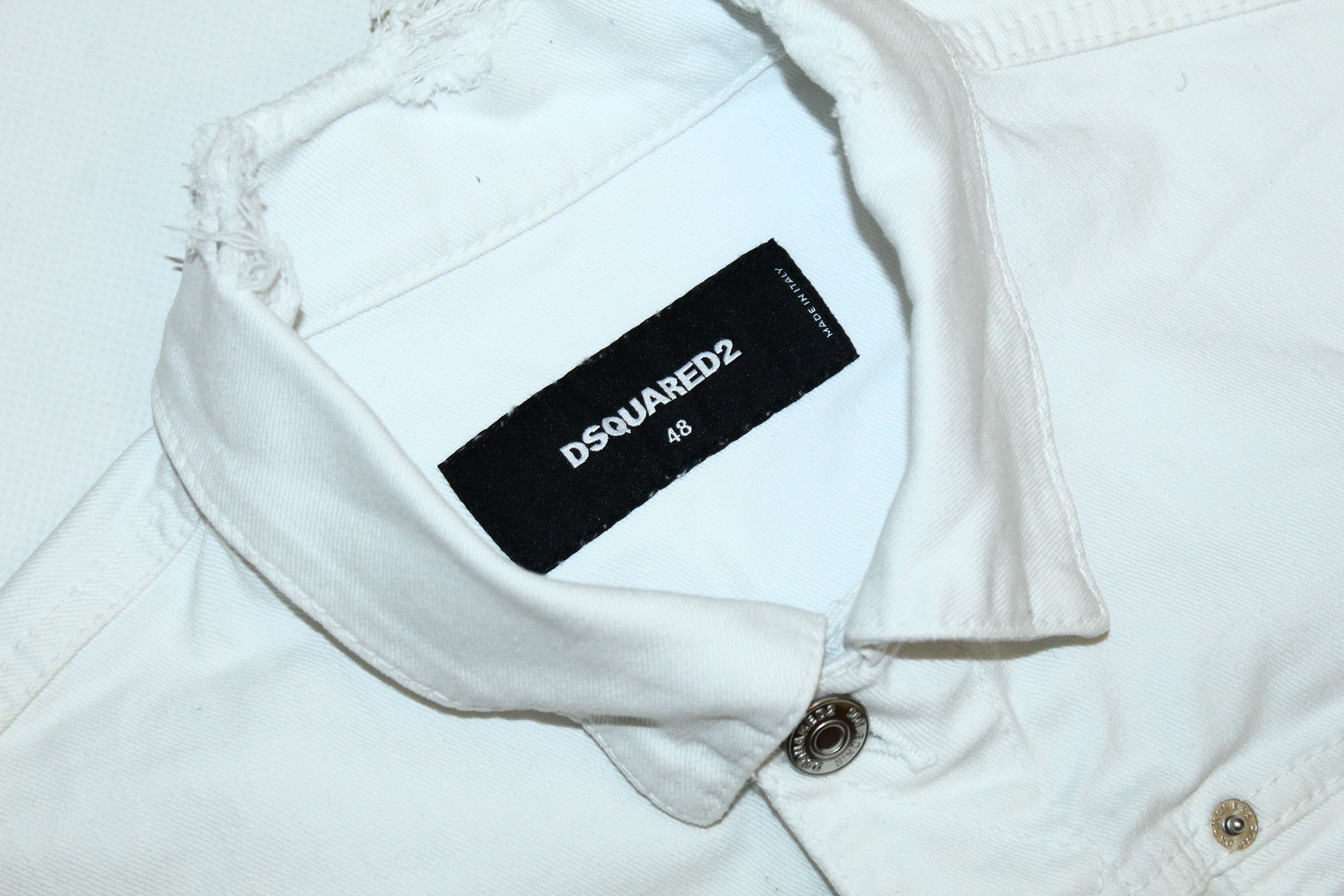 Dsquared2 Dsquared2 sleeveless fringed distressed denim overshirt Size US M / EU 48-50 / 2 - 3 Thumbnail