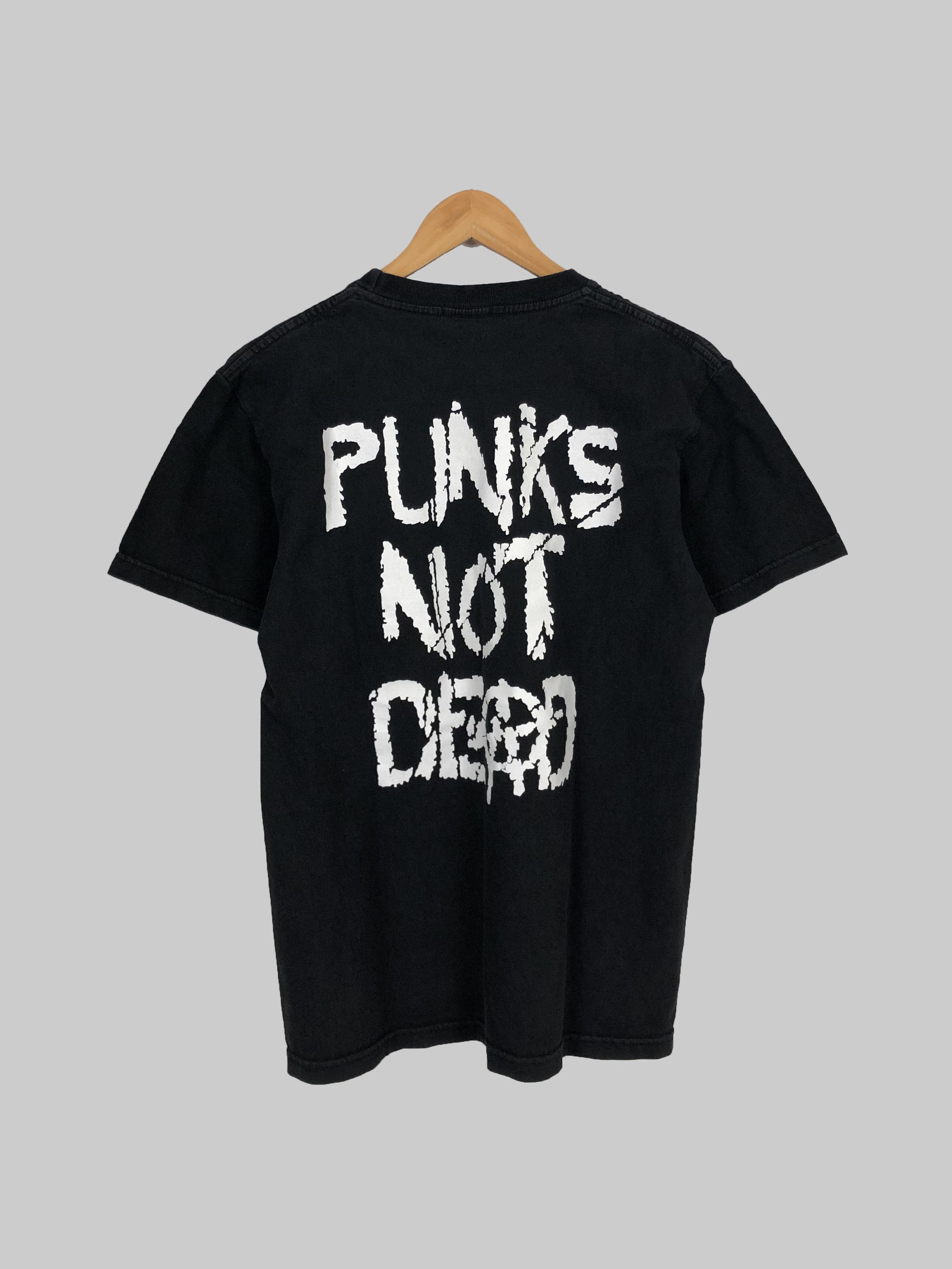 Band Tees Vintage 90s Punks Not Dead 666 (Sex Pistols Blink-182) Size US M / EU 48-50 / 2 - 1 Thumbnail