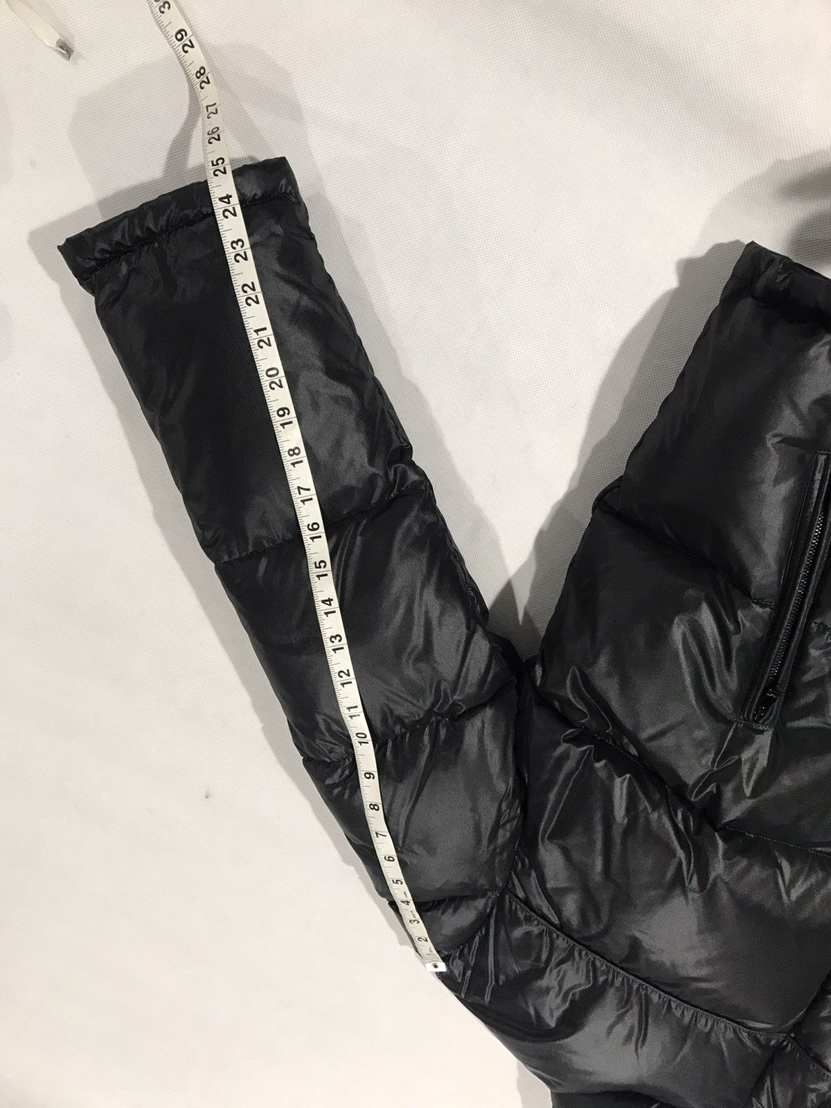 Saint Laurent Paris Saint Laurent men’s nylon puffer jacket. 52/XL. $2390 Size US L / EU 52-54 / 3 - 5 Thumbnail