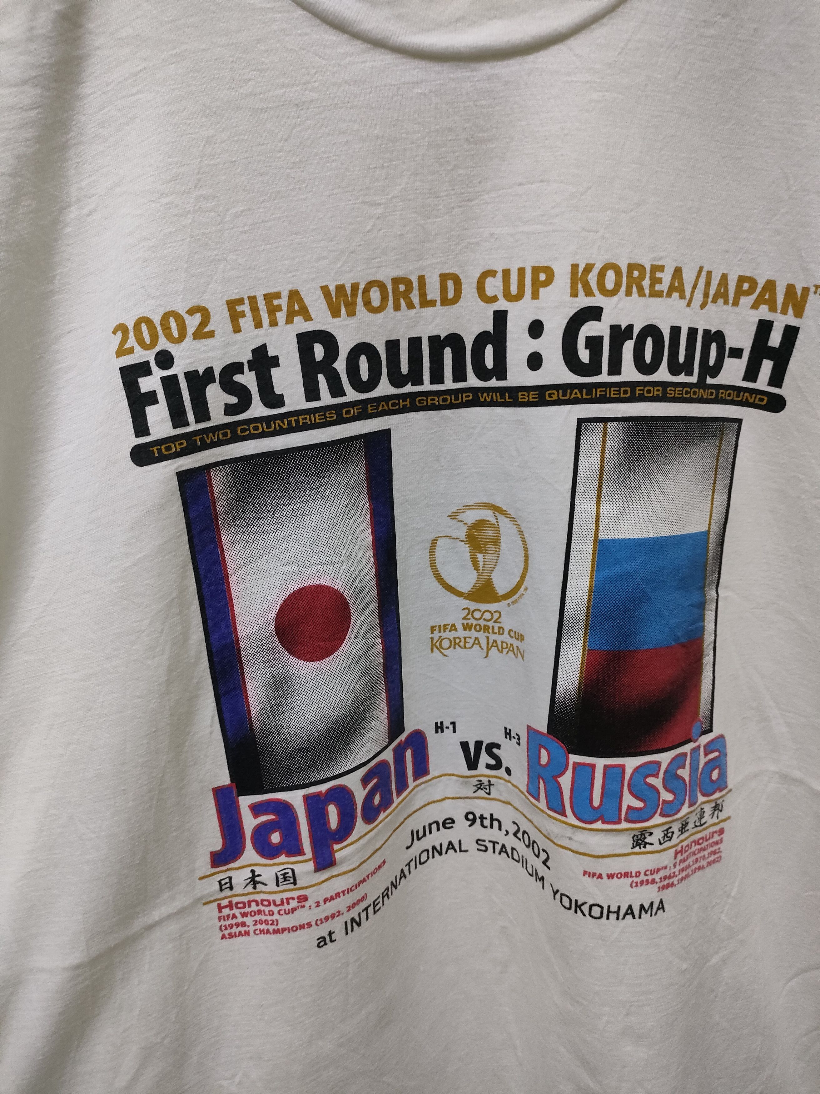 Vintage 🔥 Steals 🔥 Vintage World Cup Japan Vs Russia Size US M / EU 48-50 / 2 - 5 Thumbnail
