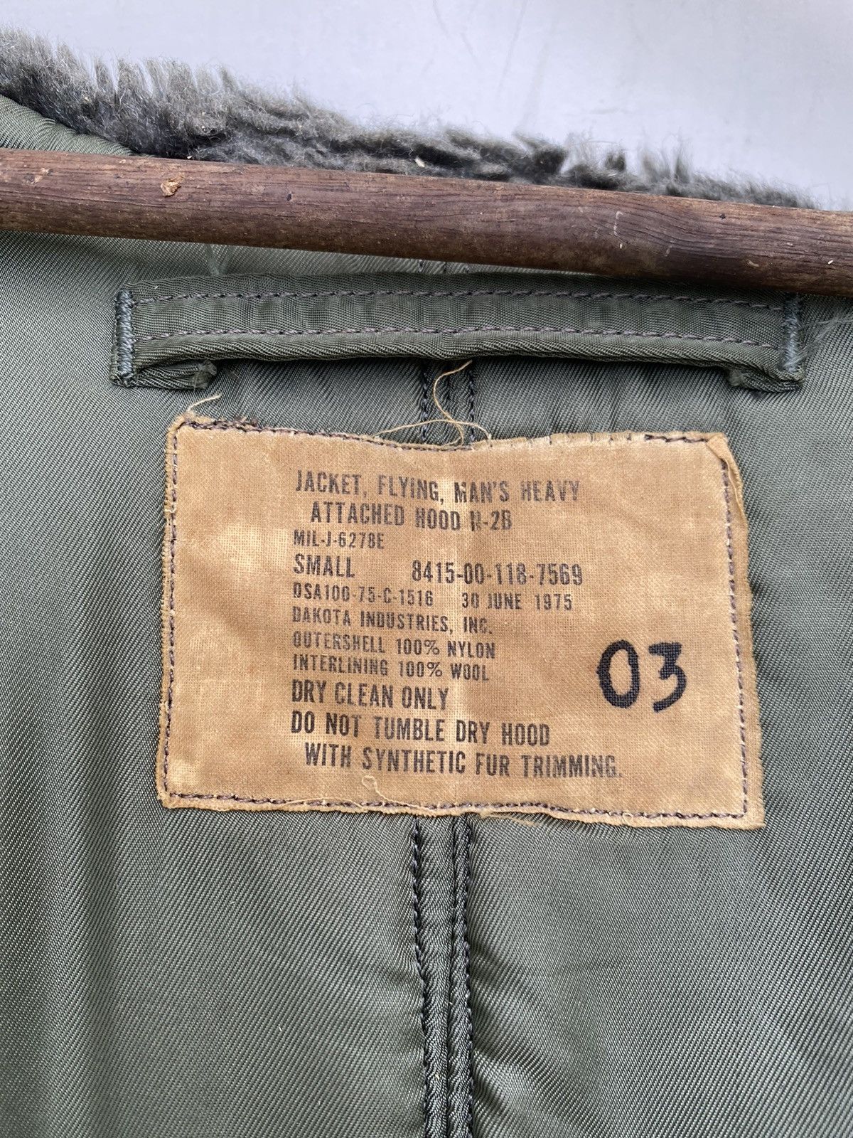 Buzz Rickson's TRUE VINTAGE 1975 DAKOTA INDUSTRIES BOMBER JACKET FUR HOODED Size US S / EU 44-46 / 1 - 7 Thumbnail