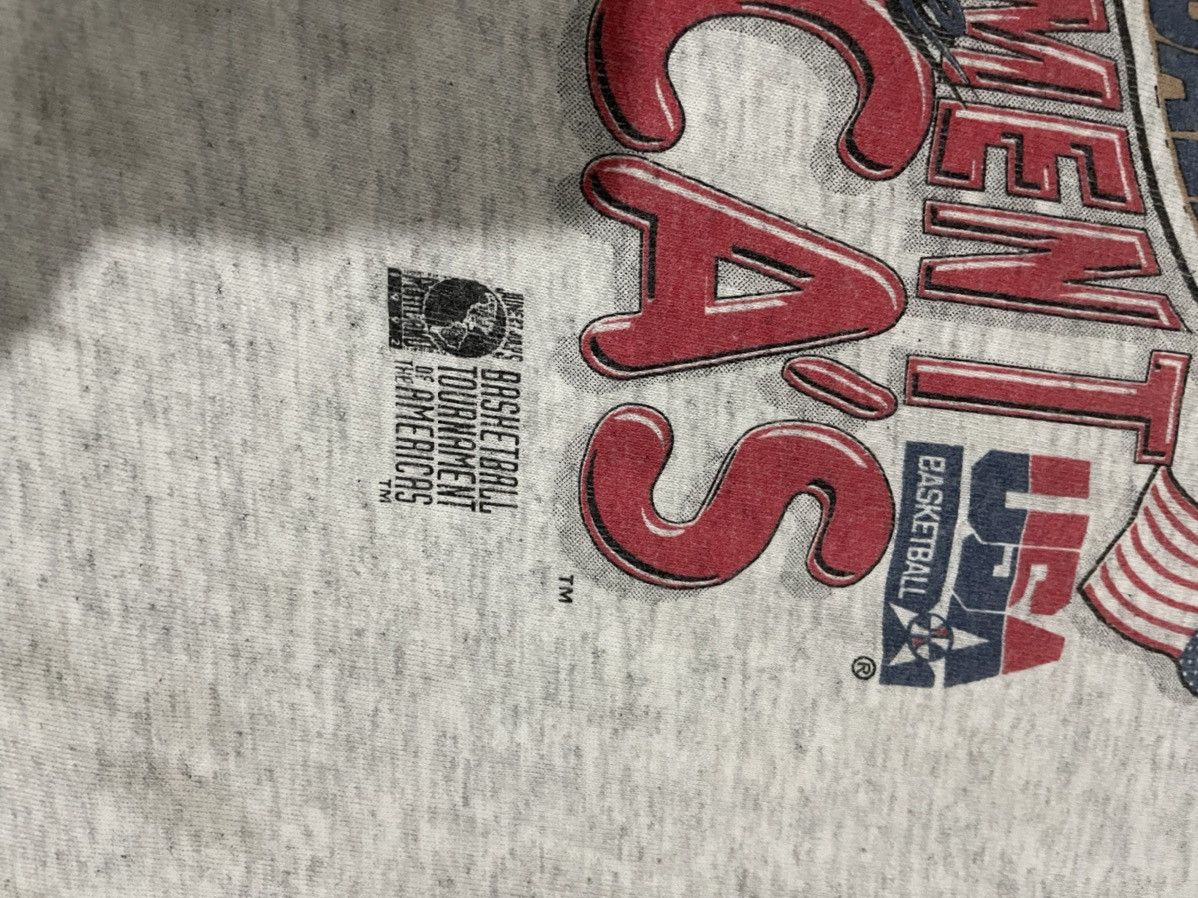 NBA Vintage 1993 USA Basketball Dream Team Cartoon Tee Size US L / EU 52-54 / 3 - 12 Thumbnail