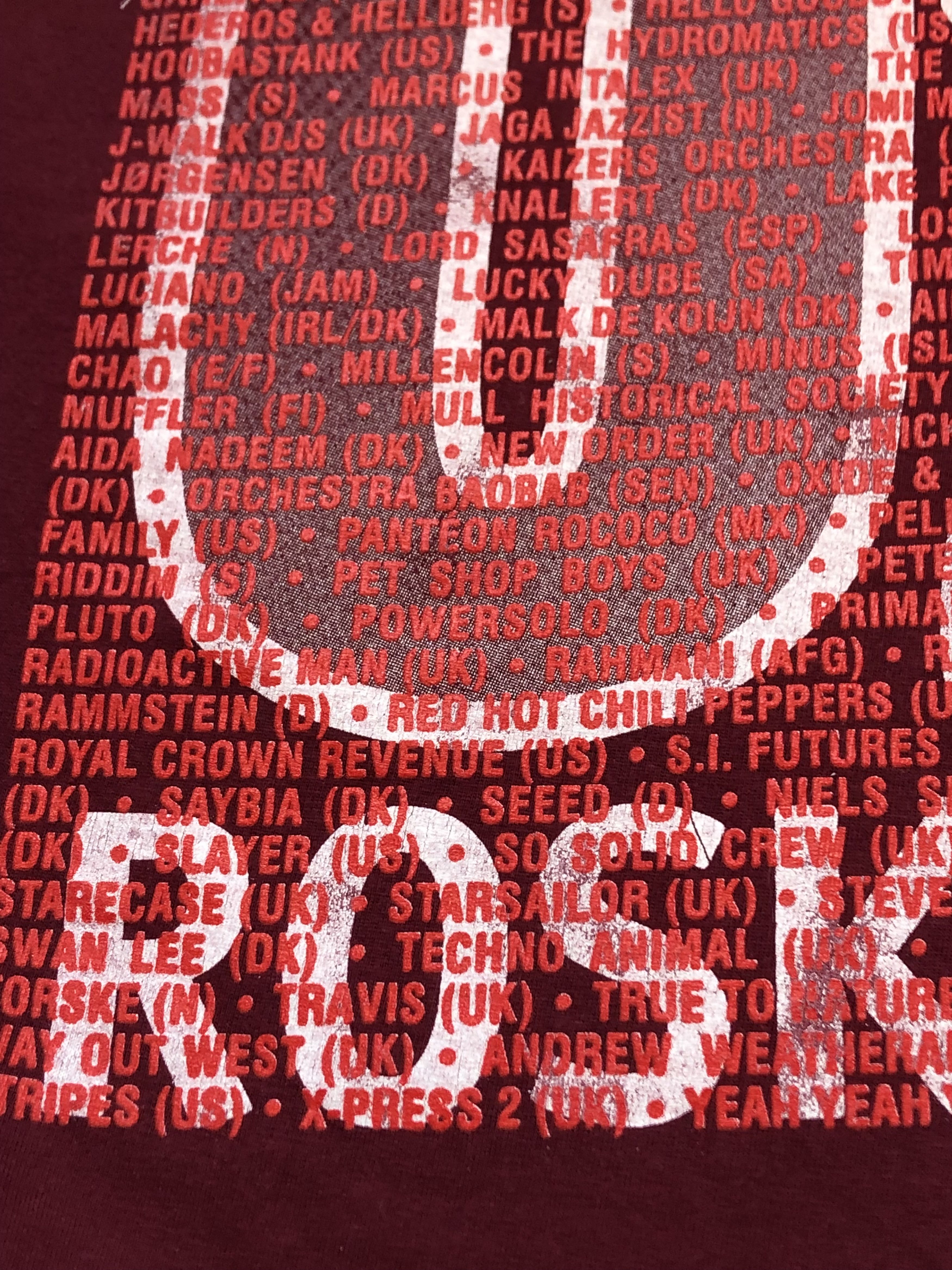 Vintage Vintage Roskilde Tour Festival Rock Tee Shirt Y2K Hype Drill Size US L / EU 52-54 / 3 - 11 Thumbnail