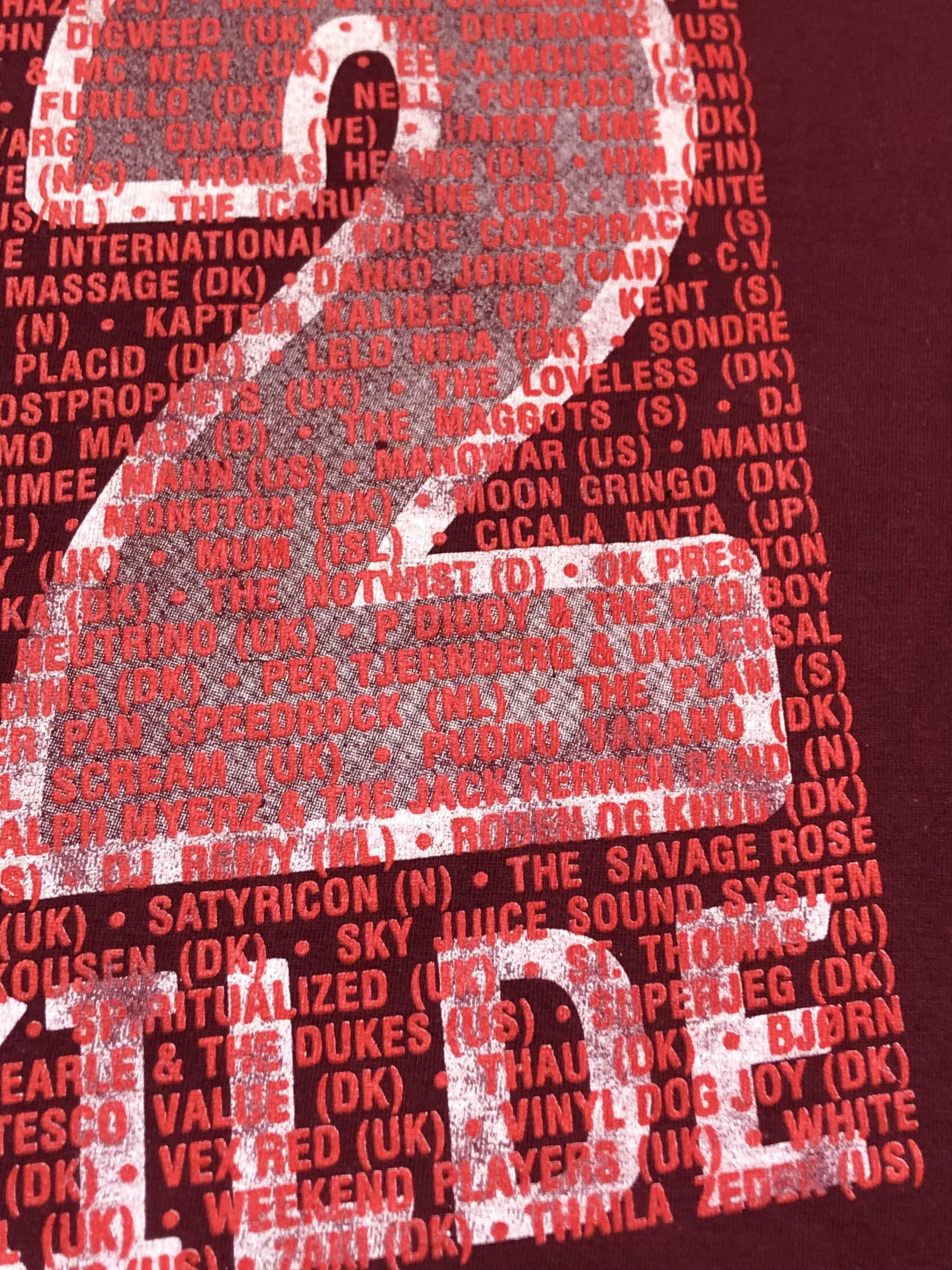 Vintage Vintage Roskilde Tour Festival Rock Tee Shirt Y2K Hype Drill Size US L / EU 52-54 / 3 - 12 Thumbnail