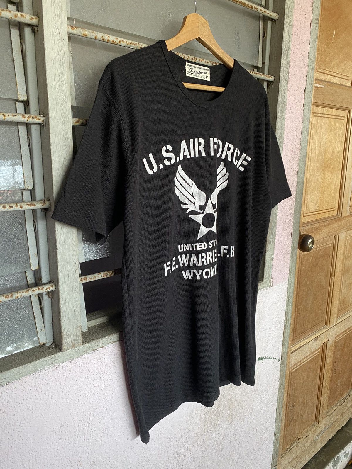 Japanese Brand × Vintage ⚡️Steals⚡️ Vintage Beaumere USAF spellout tees Size US M / EU 48-50 / 2 - 4 Thumbnail