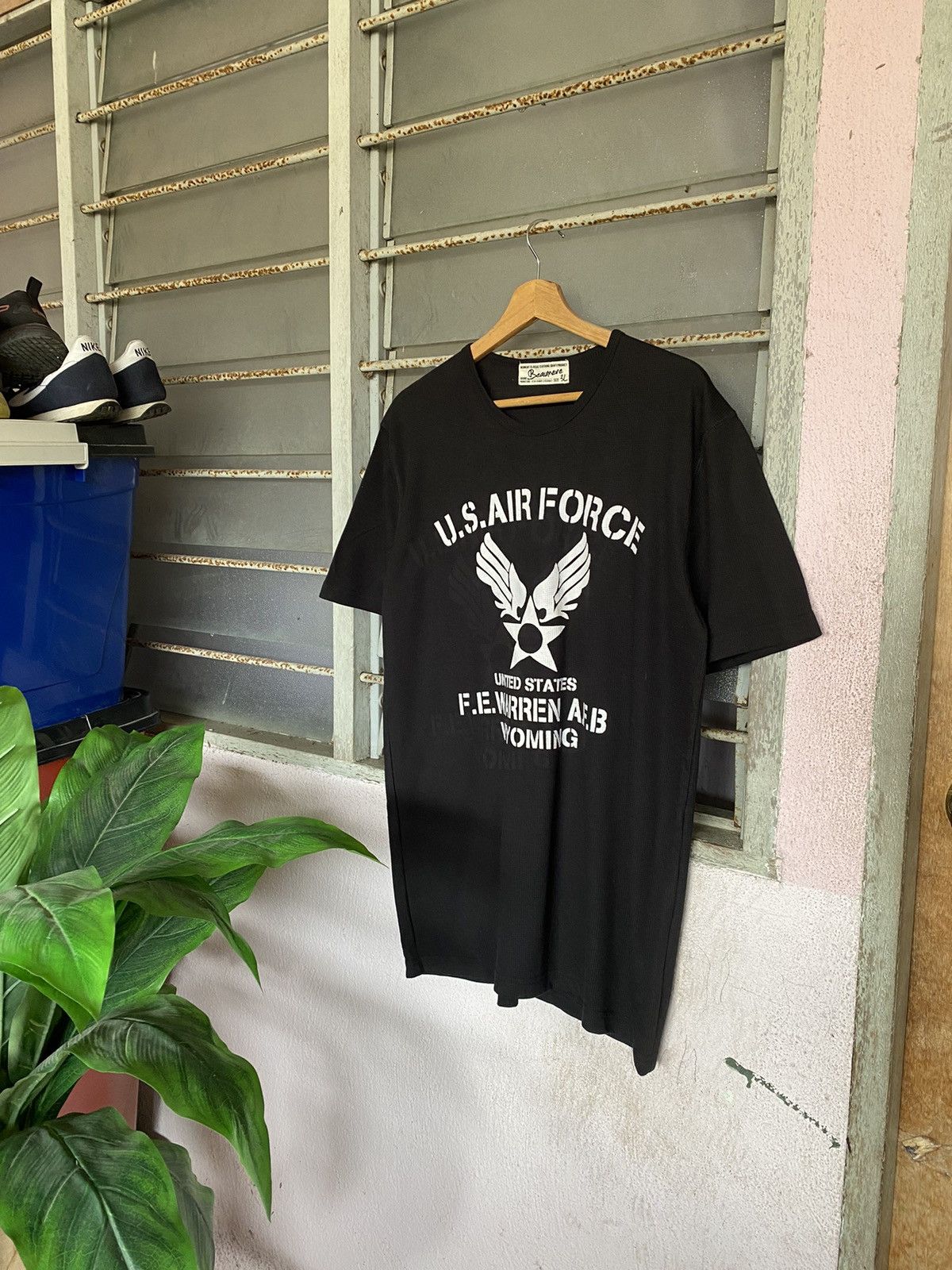 Japanese Brand × Vintage ⚡️Steals⚡️ Vintage Beaumere USAF spellout tees Size US M / EU 48-50 / 2 - 1 Thumbnail