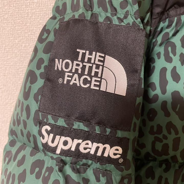 Supreme × The North Face Supreme The North Face Leopard Nuptse Green Size US L / EU 52-54 / 3 - 6 Thumbnail