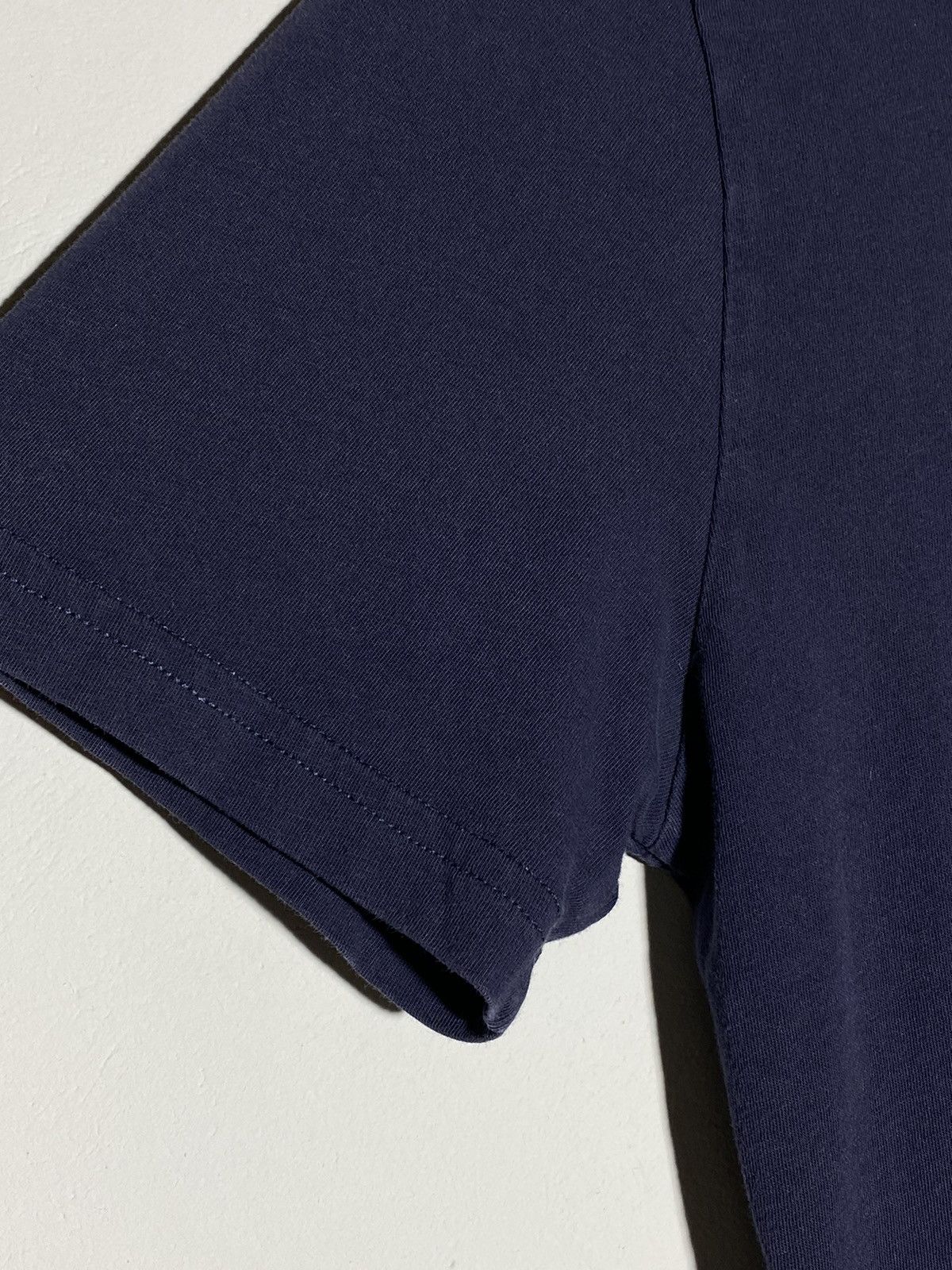 Vivienne Westwood Vivienne Westwood small logo navy t-shirt Size US S / EU 44-46 / 1 - 3 Thumbnail