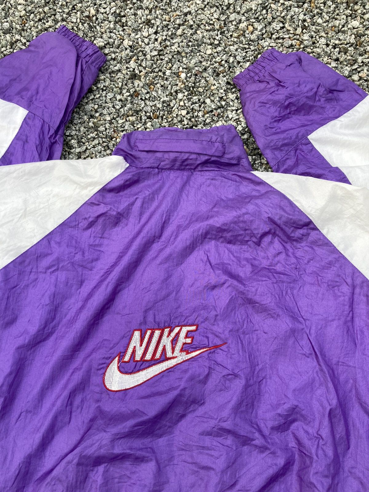 Nike VINTAGE NIKE WINDBREAKER Size US XL / EU 56 / 4 - 5 Thumbnail
