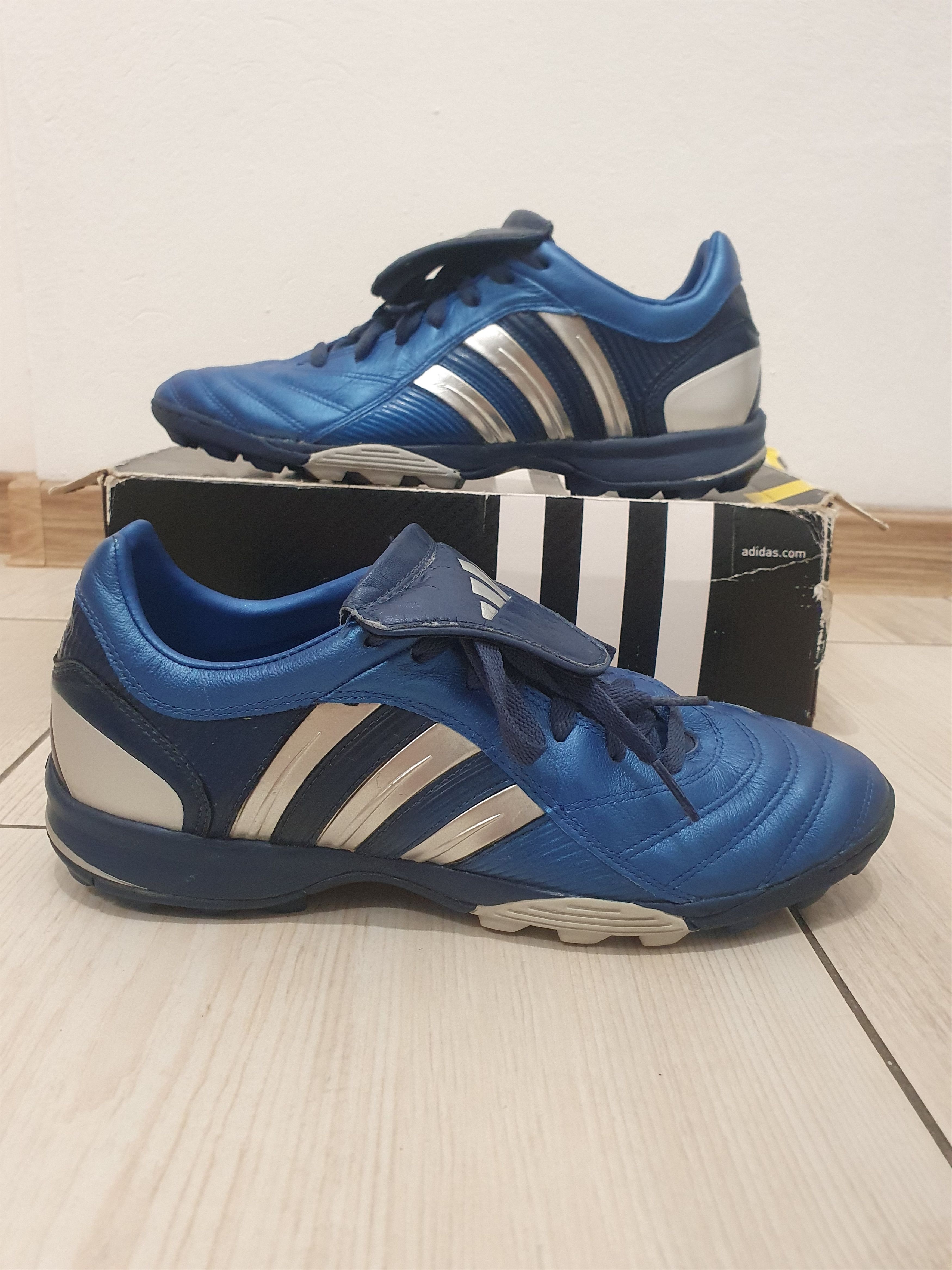 ADIDAS PREDATOR TRX TF SIZE 9.5US 9UK 43 1/3 SOCCER