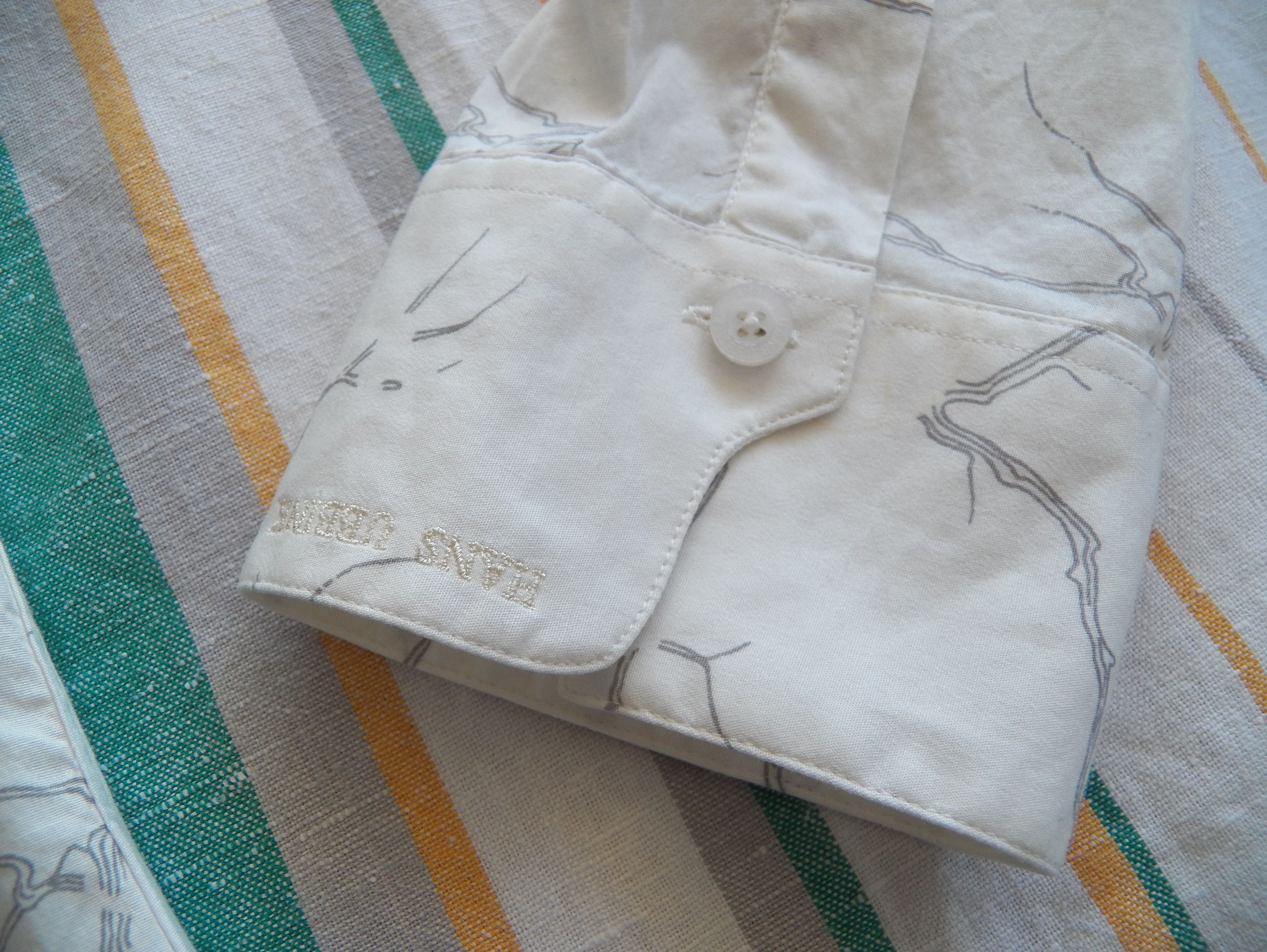 Other Hans Ubbink SHIRT XL Fits M-L slim fit cream white branches Size US XL / EU 56 / 4 - 8 Thumbnail