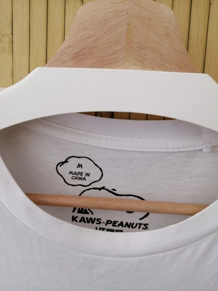 Kaws × Peanuts × Uniqlo JOE KAWS x PEANUTS x UT Tshirt Size US M / EU 48-50 / 2 - 4 Thumbnail