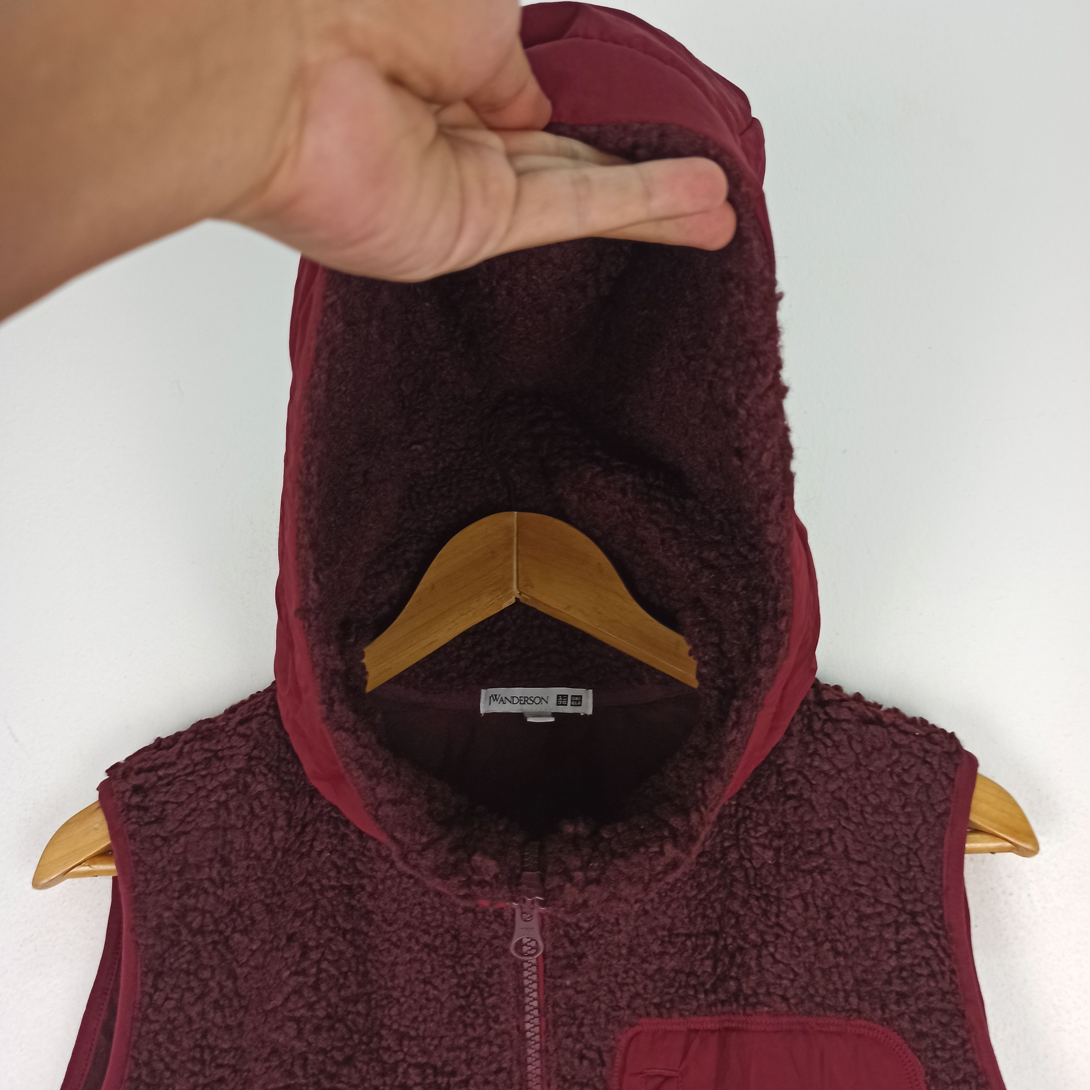 JW Anderson × Uniqlo Rare🔥 Uniqlo x JW Anderson Hoodie Fleece No Sleeve Size US M / EU 48-50 / 2 - 5 Thumbnail