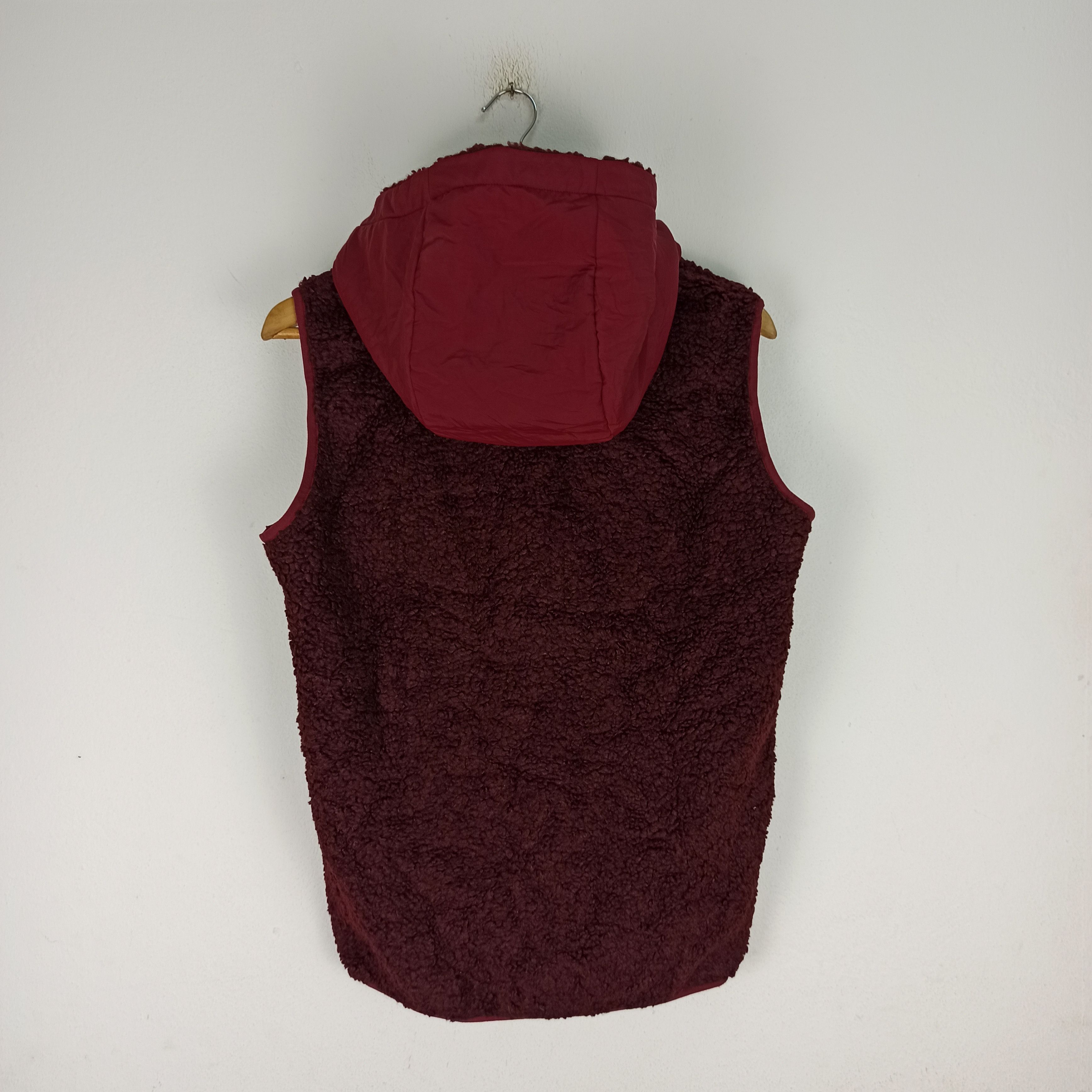 JW Anderson × Uniqlo Rare🔥 Uniqlo x JW Anderson Hoodie Fleece No Sleeve Size US M / EU 48-50 / 2 - 7 Thumbnail