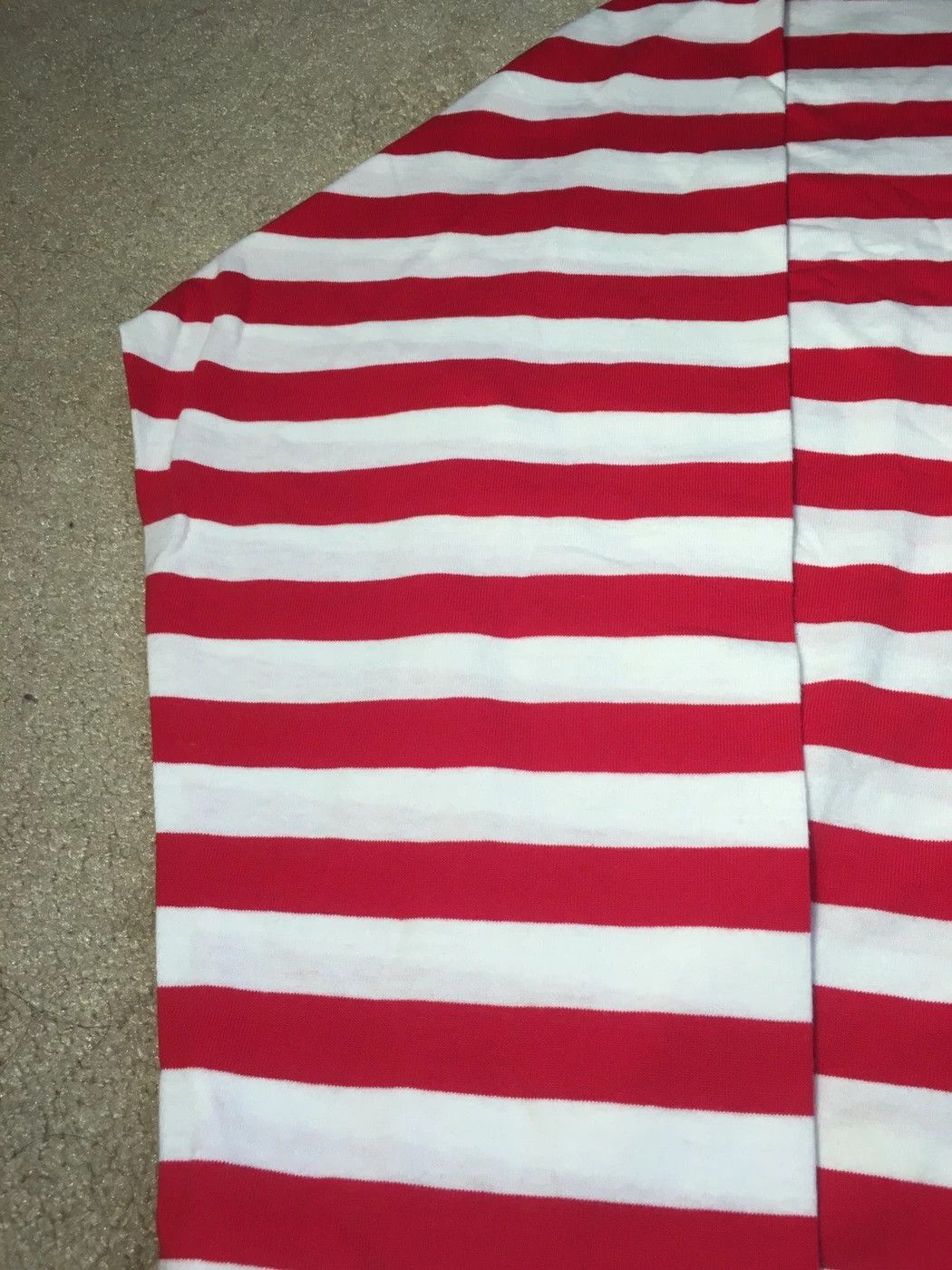 Guess New Vintage Guess Striped Red Medium Candy Cane ASAP Macys Size US M / EU 48-50 / 2 - 9 Thumbnail