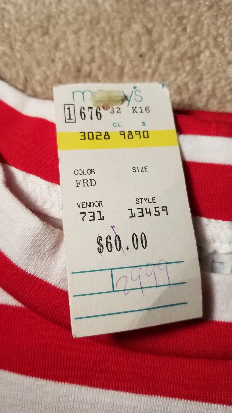 Guess New Vintage Guess Striped Red Medium Candy Cane ASAP Macys Size US M / EU 48-50 / 2 - 8 Thumbnail