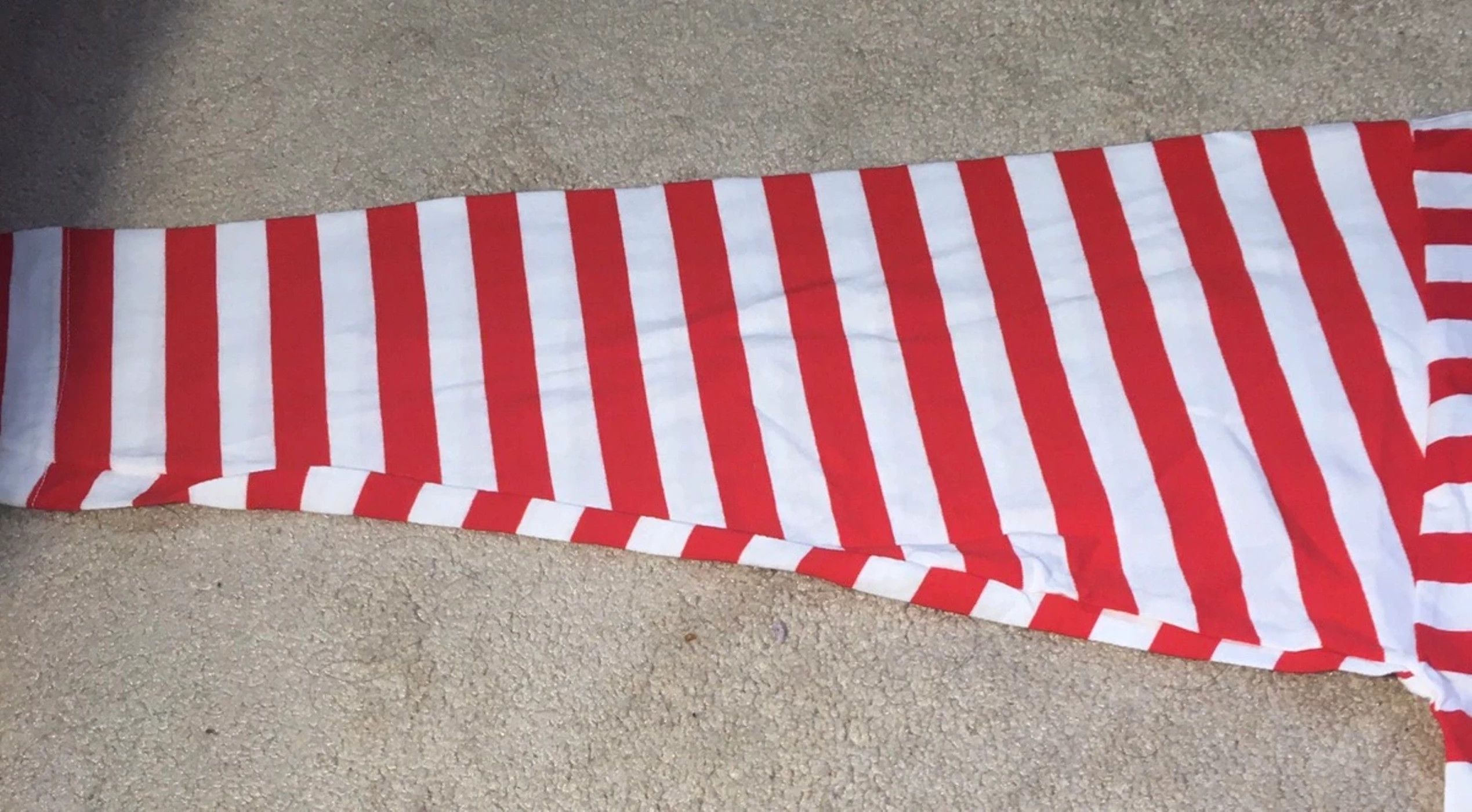 Guess New Vintage Guess Striped Red Medium Candy Cane ASAP Macys Size US M / EU 48-50 / 2 - 10 Thumbnail