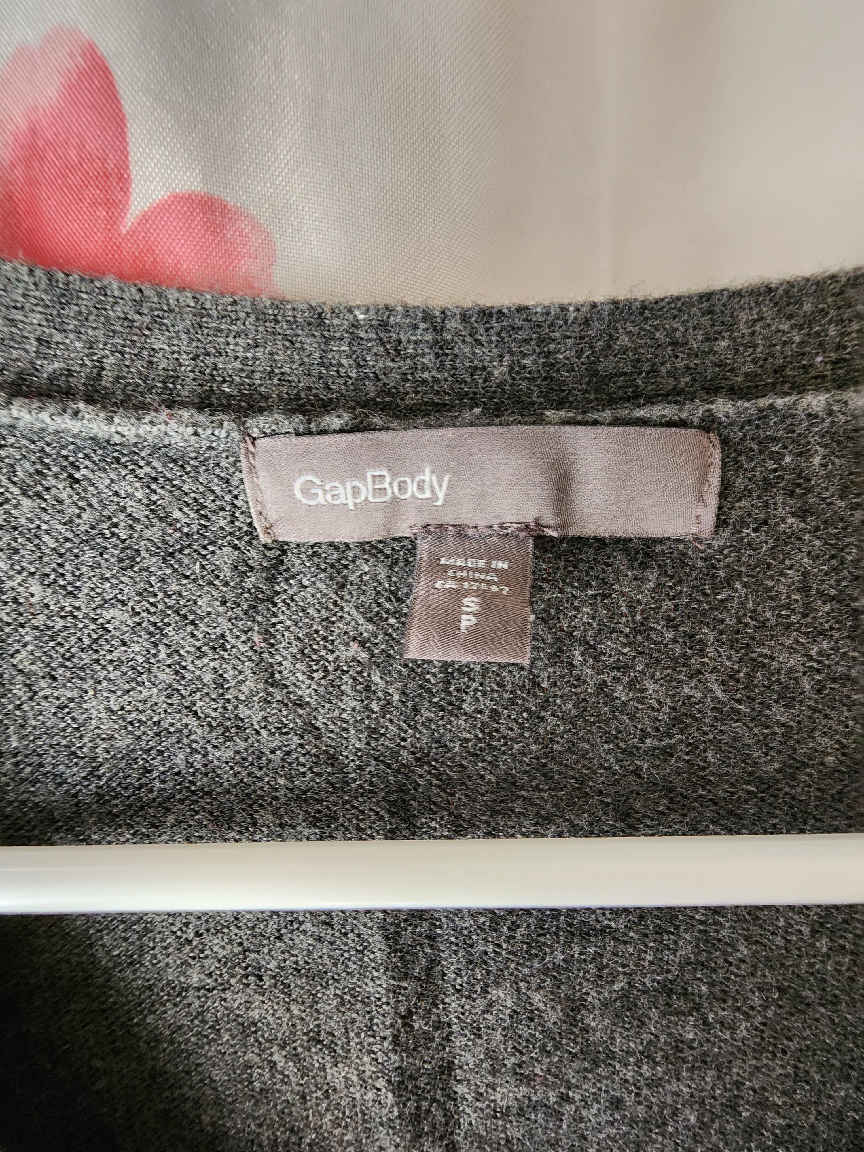 Gap Women's GAP Body 3/4 Sleeve Gray Cardigan Size Small Size S / US 4 / IT 40 - 4 Thumbnail