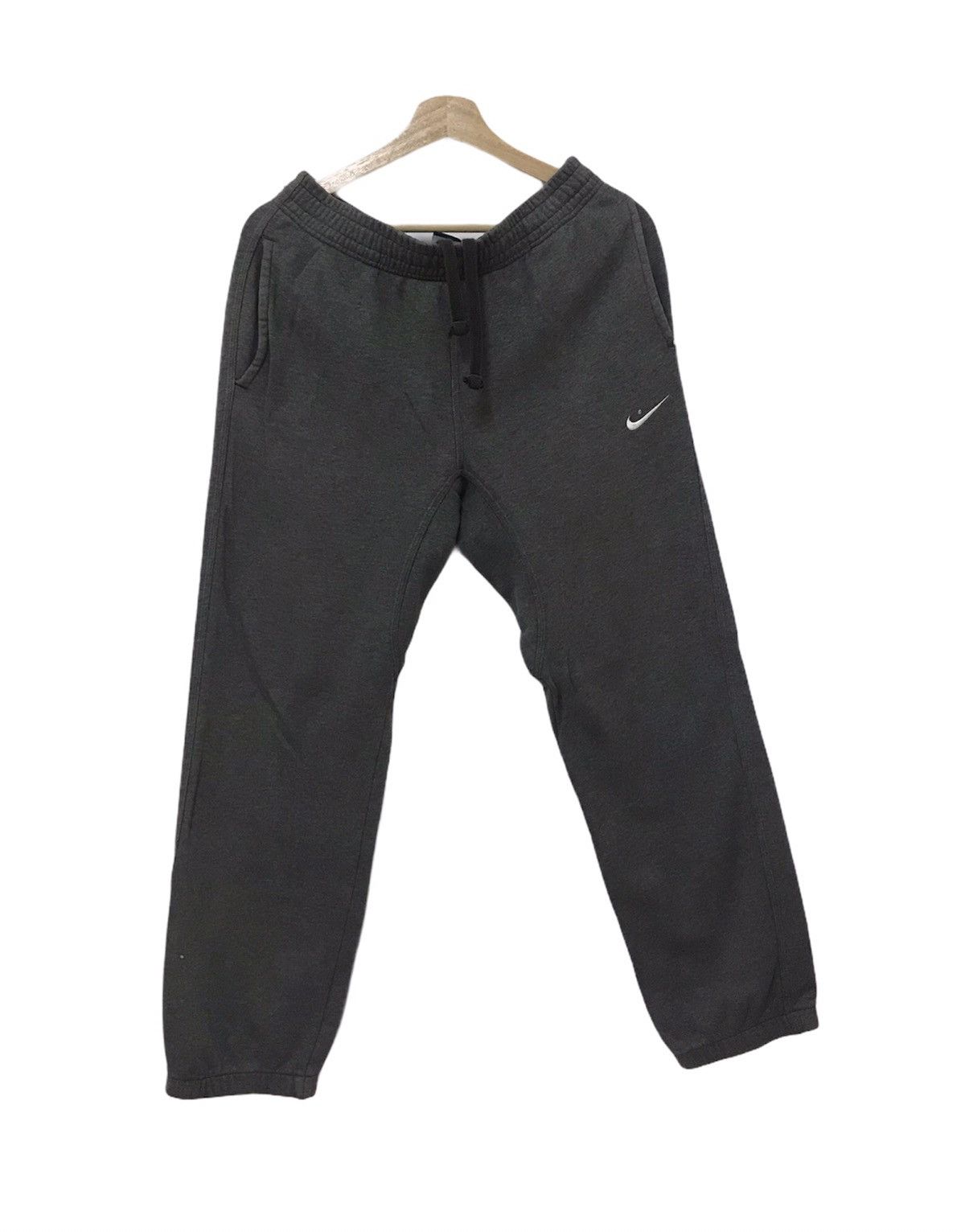 Nike Nike Swoosh Sweatpants Joggerpants Size US 32 / EU 48 - 1 Thumbnail