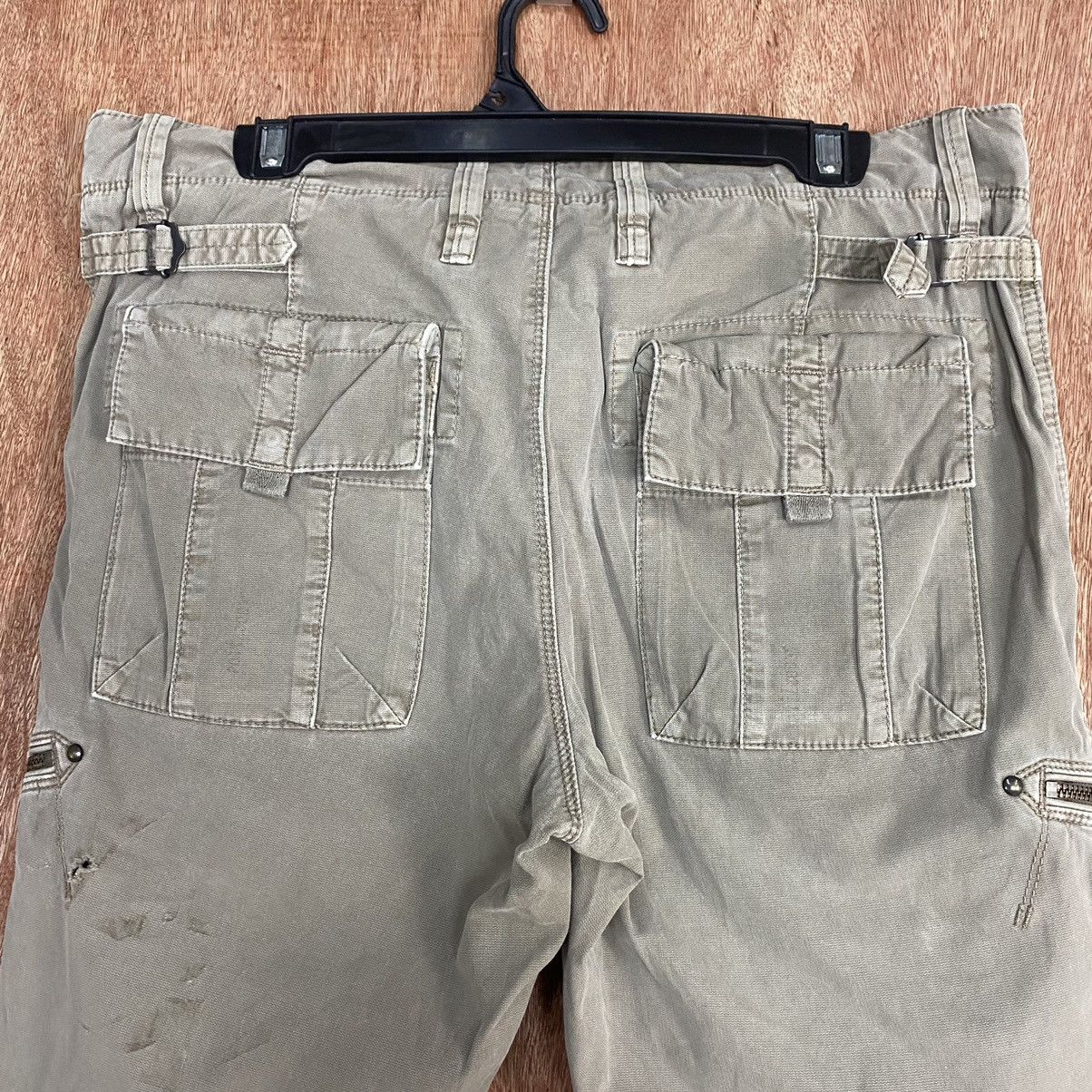 Japanese Brand D Uniqlo Brown faded Multipocket Cargo Pants #1950 Size US 33 - 12 Thumbnail
