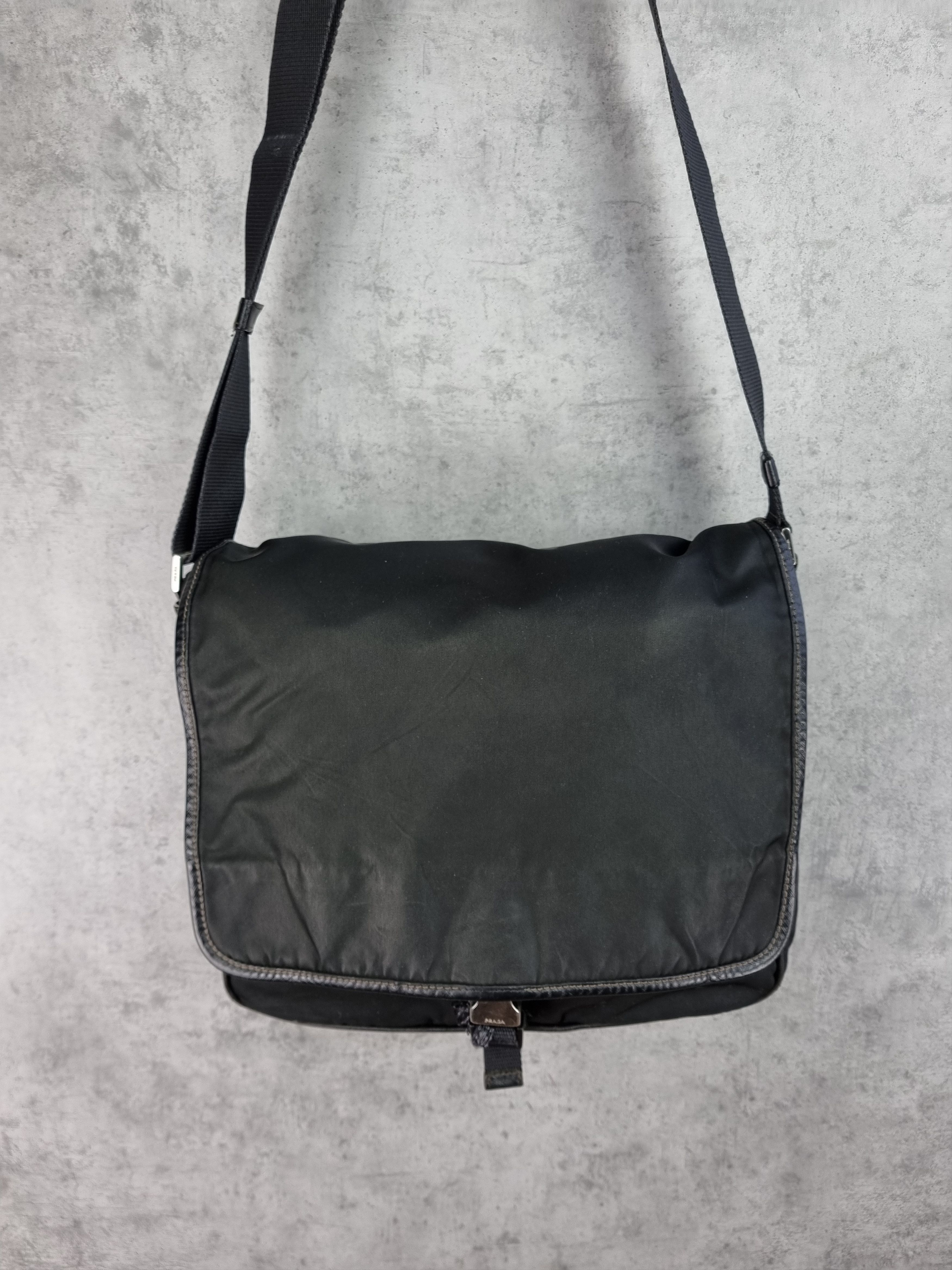 Prada × Vintage Prada Worker Messenger Shoulder Bag Size ONE SIZE - 1 Thumbnail