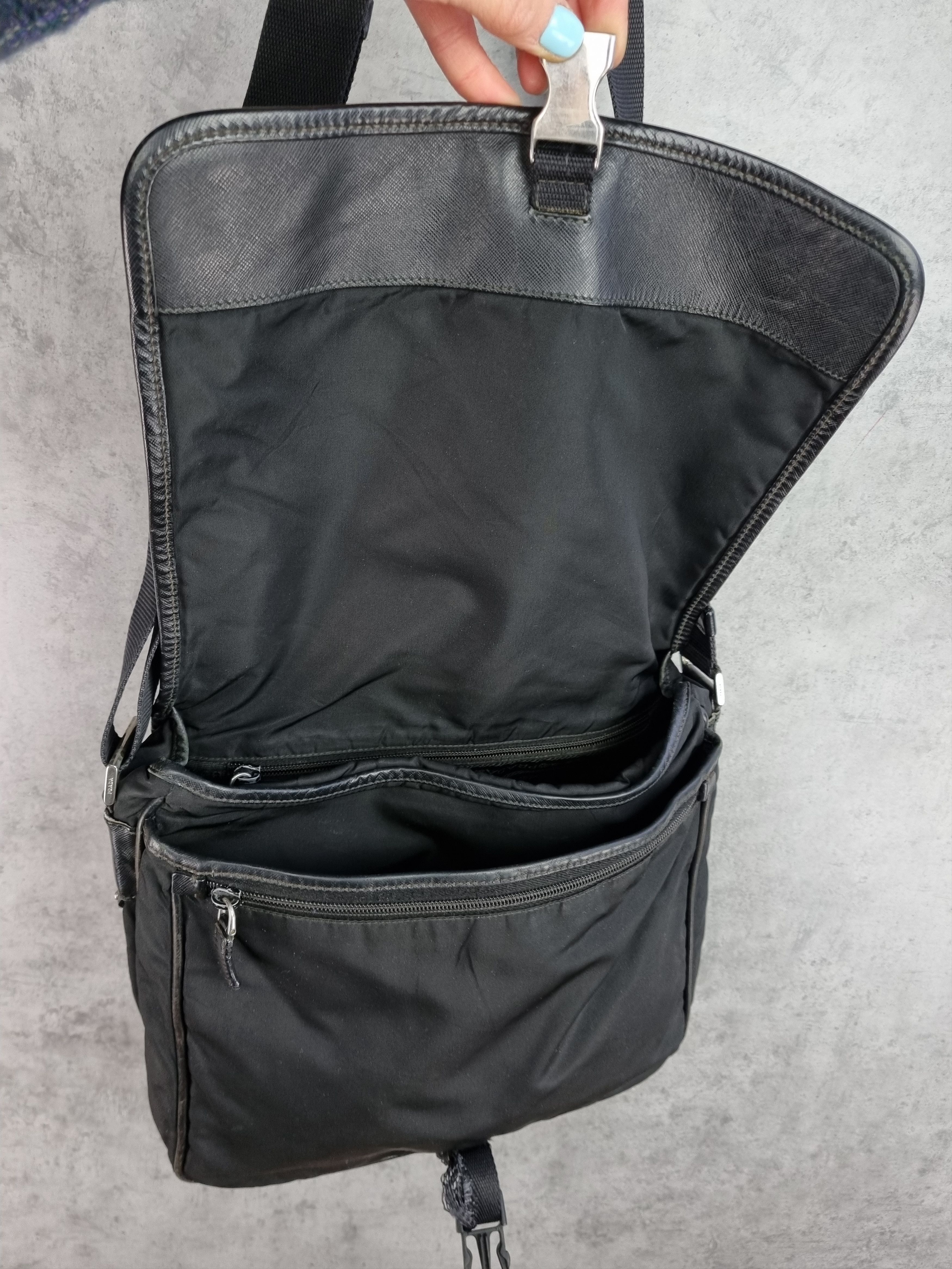 Prada × Vintage Prada Worker Messenger Shoulder Bag Size ONE SIZE - 14 Thumbnail