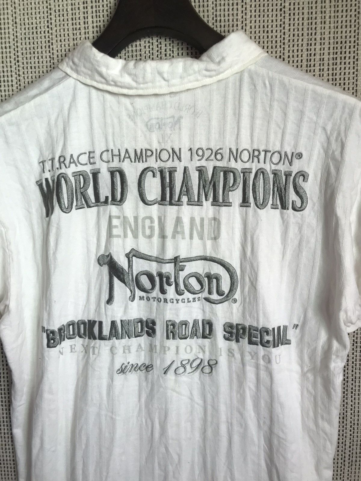 Norton ‼️WORLD CHAMPIONS NORTON MOTORCYCLES POLO SHIRT‼️ Size US XL / EU 56 / 4 - 9 Thumbnail