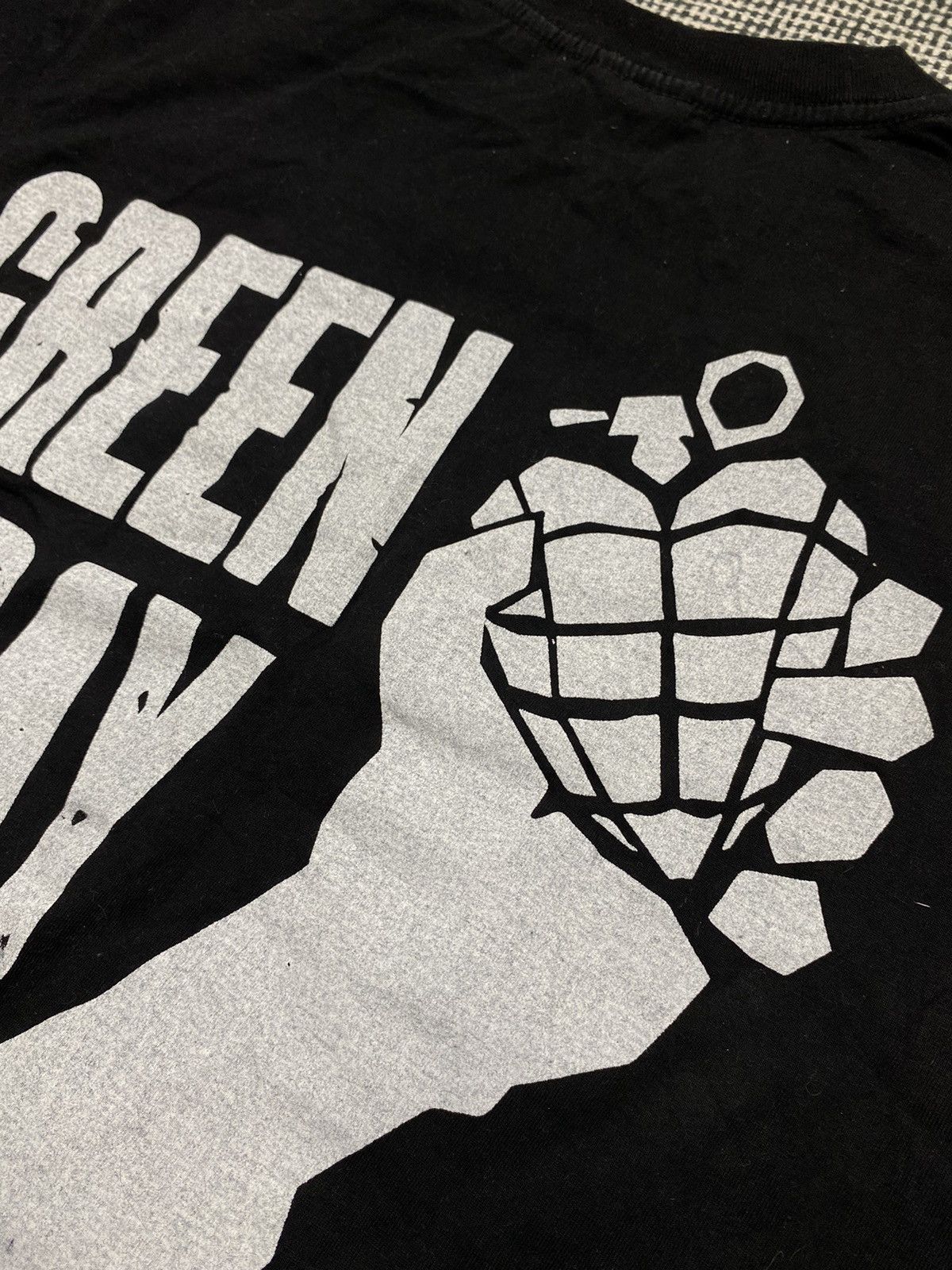 Vintage Rare Green Day American idiot vintage T-shirt y2k Size US M / EU 48-50 / 2 - 7 Thumbnail
