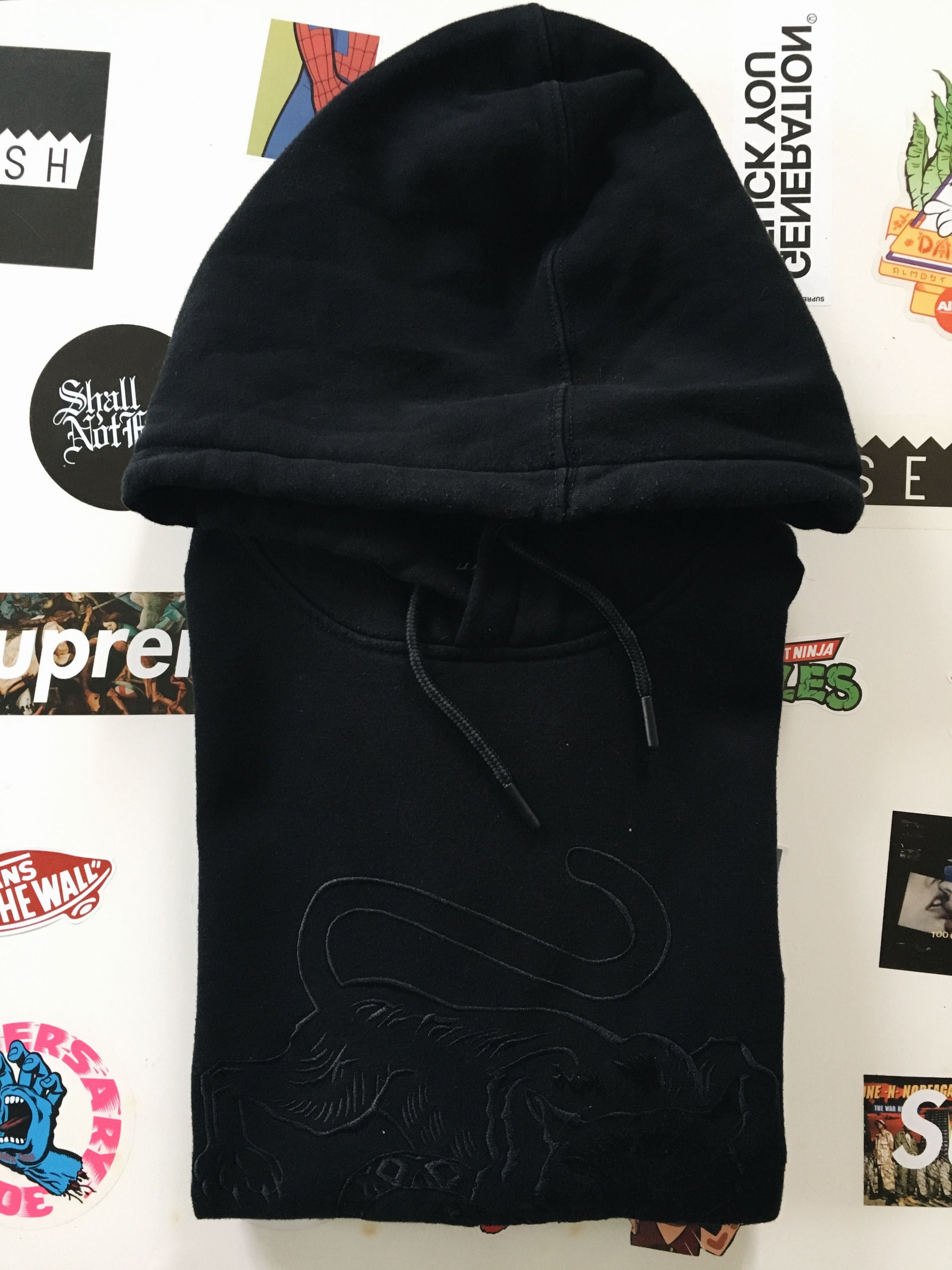 Band Tees × H&M × The Weeknd H&M X The Weeknd XO Tonal Hoodie Black Size US S / EU 44-46 / 1 - 4 Thumbnail
